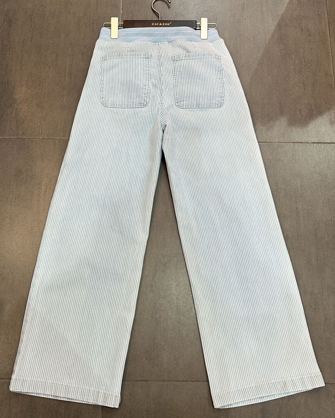 ZAC & ZOE | Wide leg jog jeans Ruby-N Lichtblauw