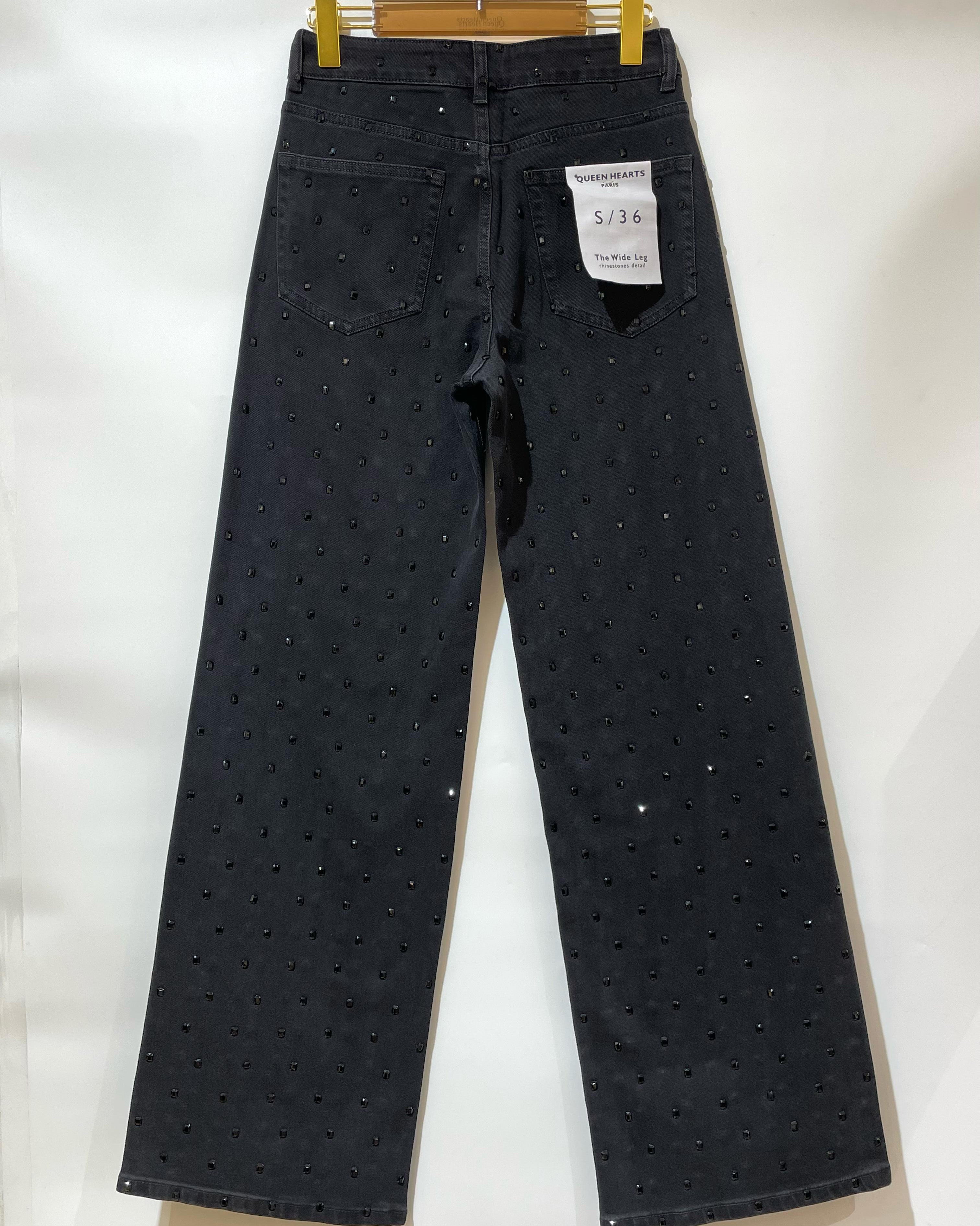 Queen Hearts | Wide leg, Straight jeans Rhinestones all over Tina-1 Zwart