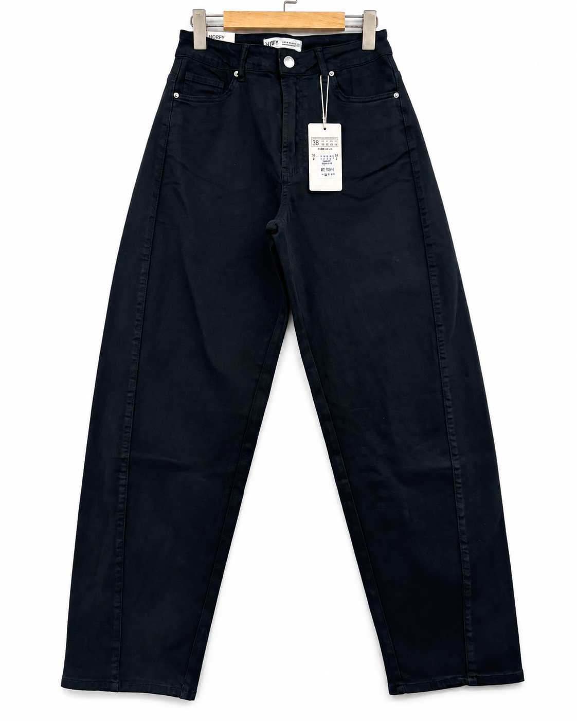 Norfy | Baggy ballon jeans Lola Zwart