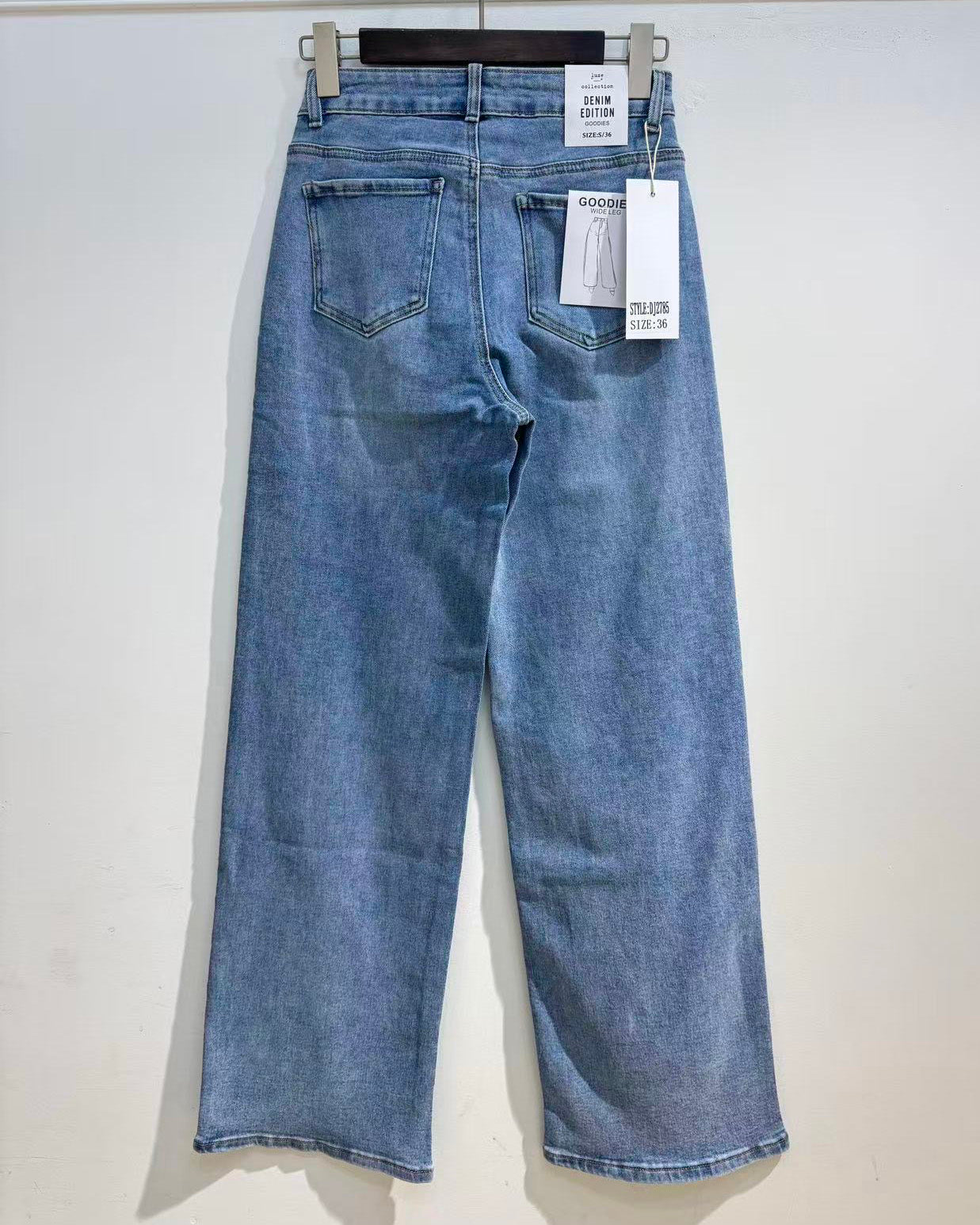 Lichtblauwe wide leg jeans Goodies maat 34 tot 48 - achterkant