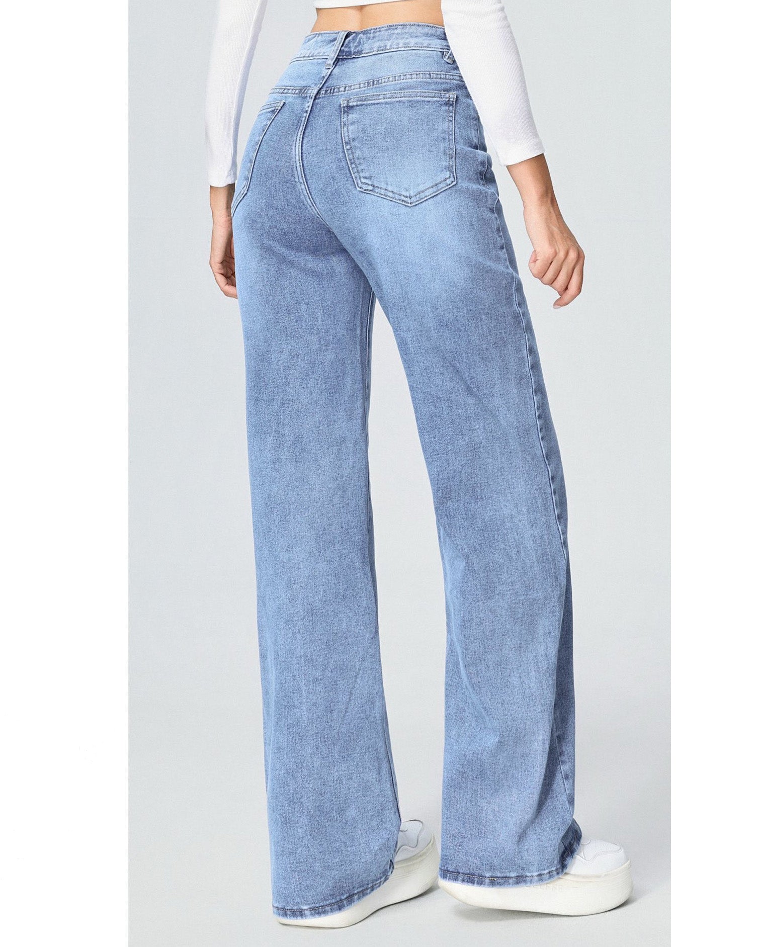 Lichtblauwe wide leg jeans dames tall met extra lange pijpen Hello Miss - achterkant