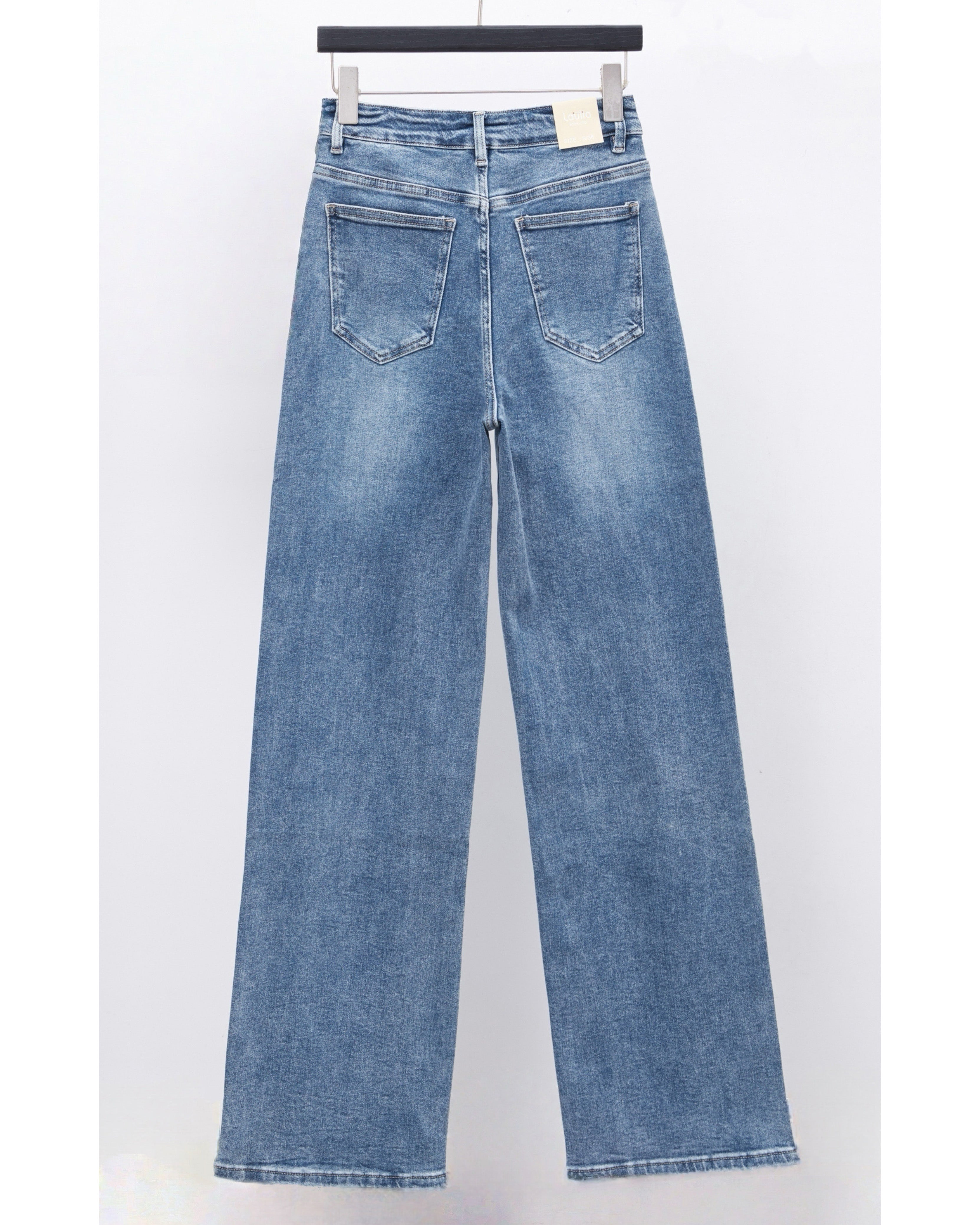 Laulia wide leg jeans full lengte lichtblauw met wijde pijpen – achterkant