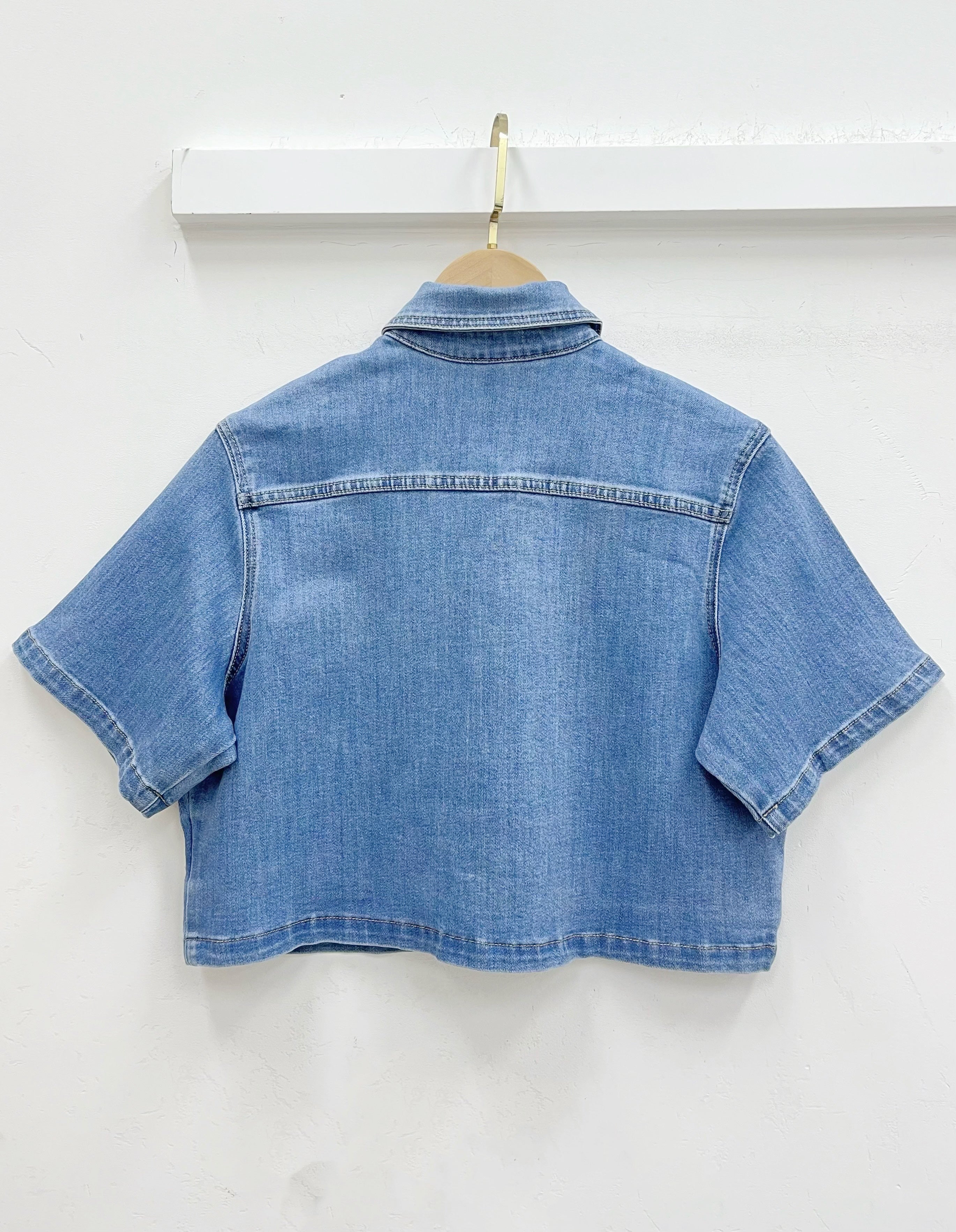 Laulia | Spijkerblouse kortvallend Nina Blauw