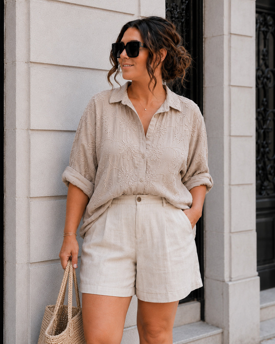 Blouse met bloemenmotief Fiev Taupe