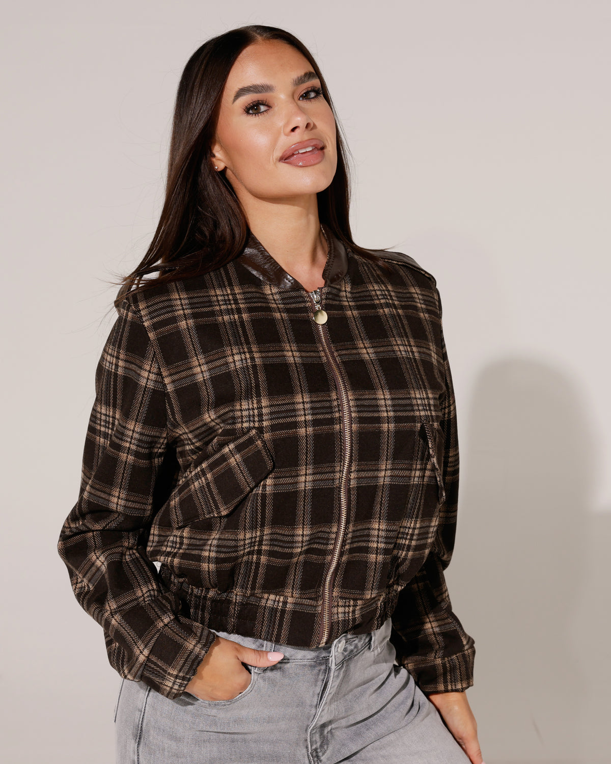 Geruit jacket met klepzakken Iris Bruin