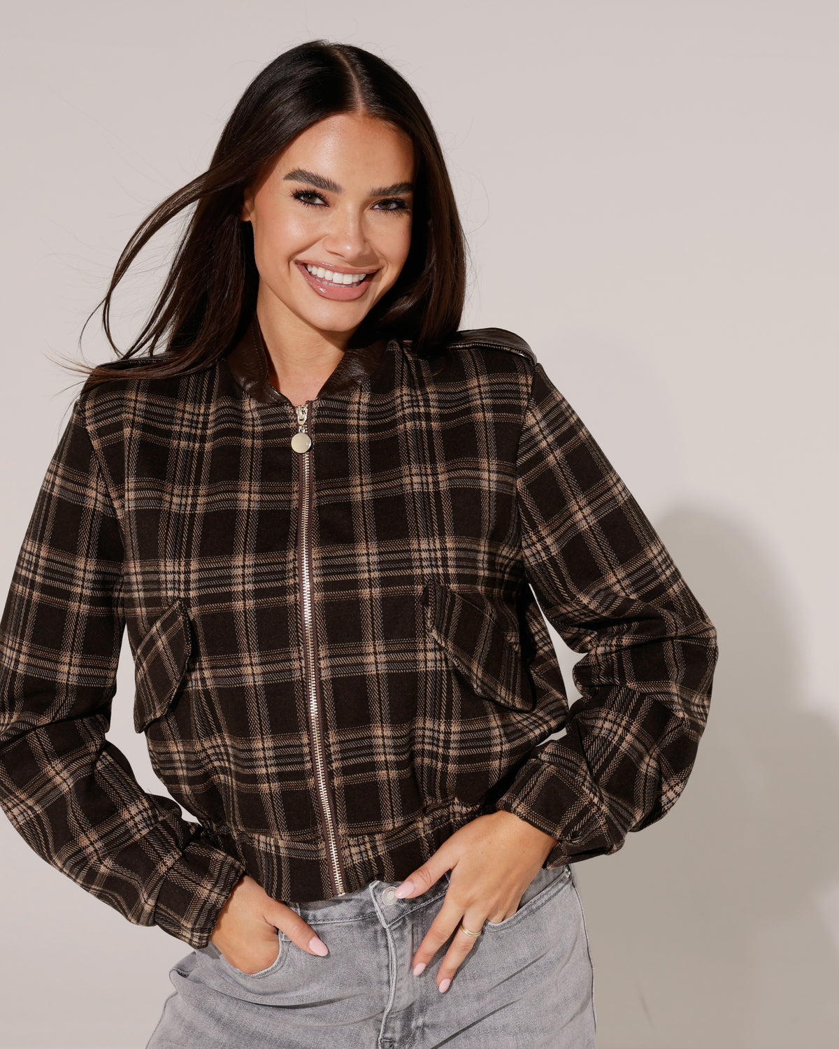 Geruit jacket met klepzakken Iris Bruin