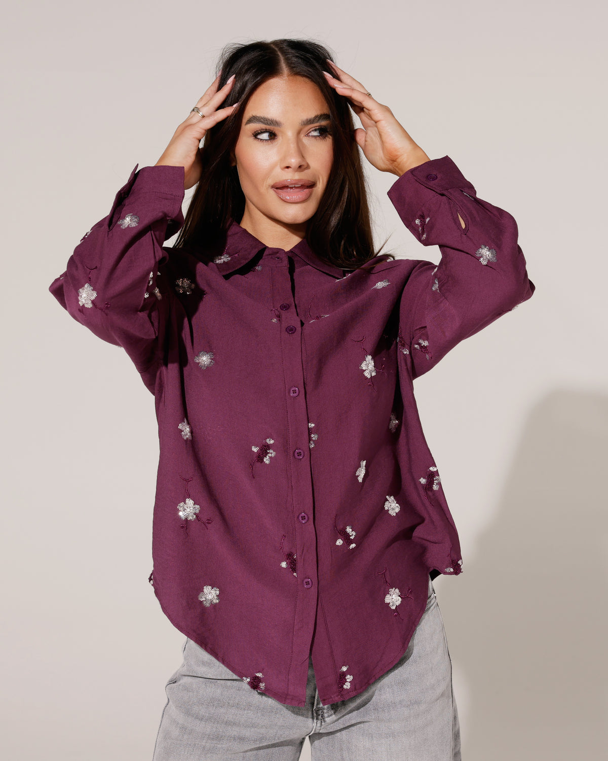 Blouse met bloemen van pailletten Ansh Paars