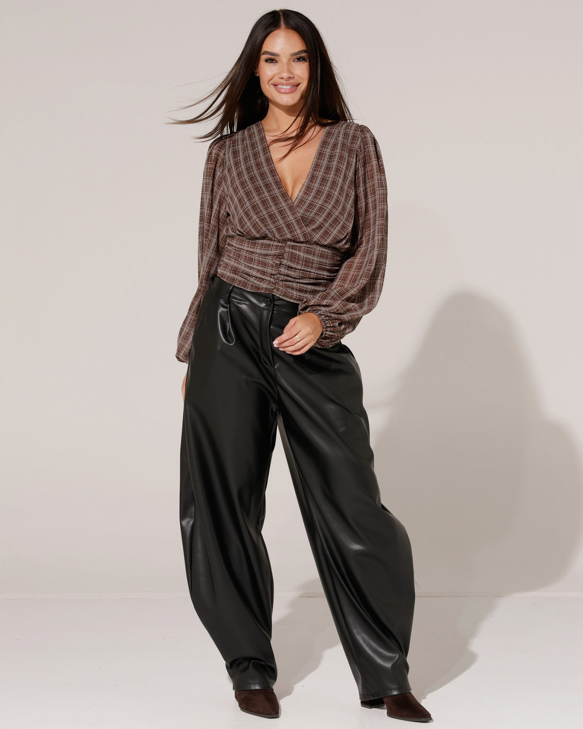 Leatherlook ballon broek Maaike Zwart