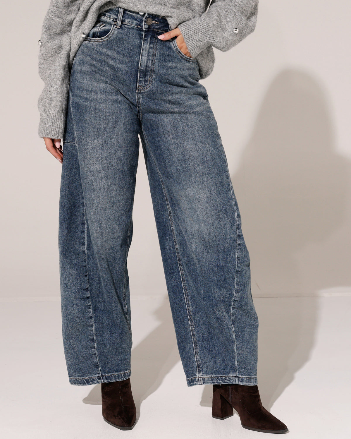 Ana & Lucy | Barrel jeans Lucena Donkerblauw