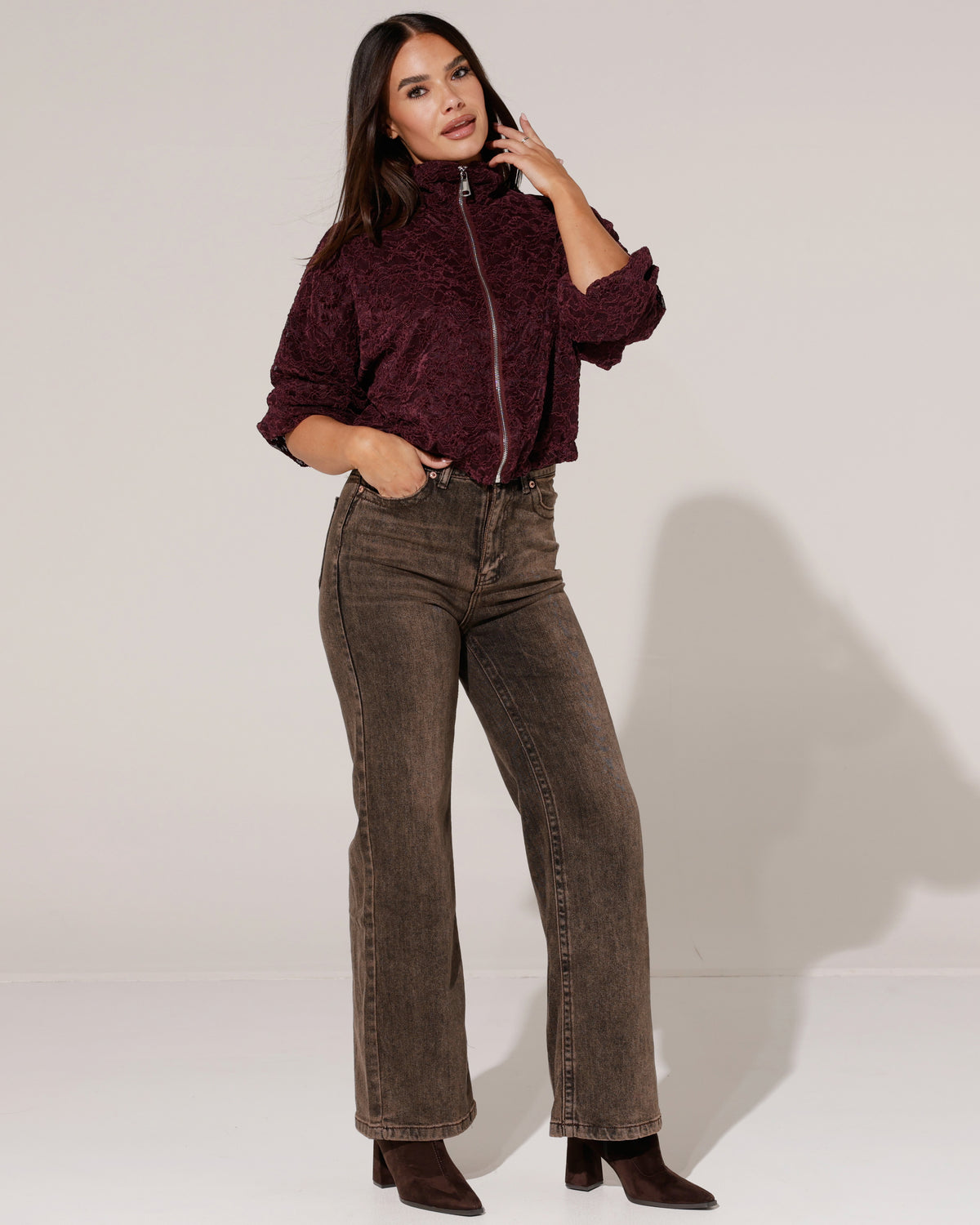 Bomberjacket van kant Feline Aubergine