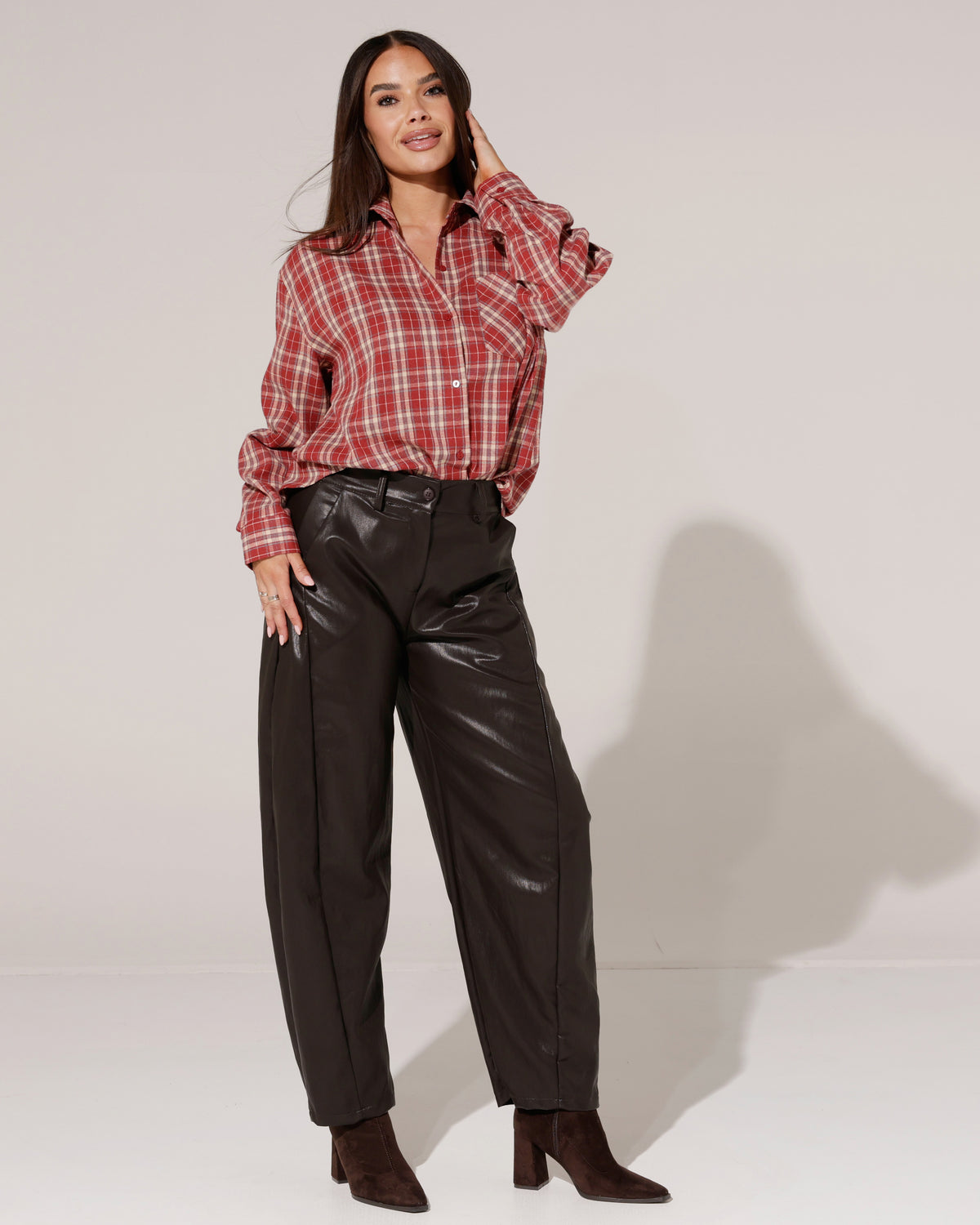 Leatherlook ballon broek Maaike Donkerbruin