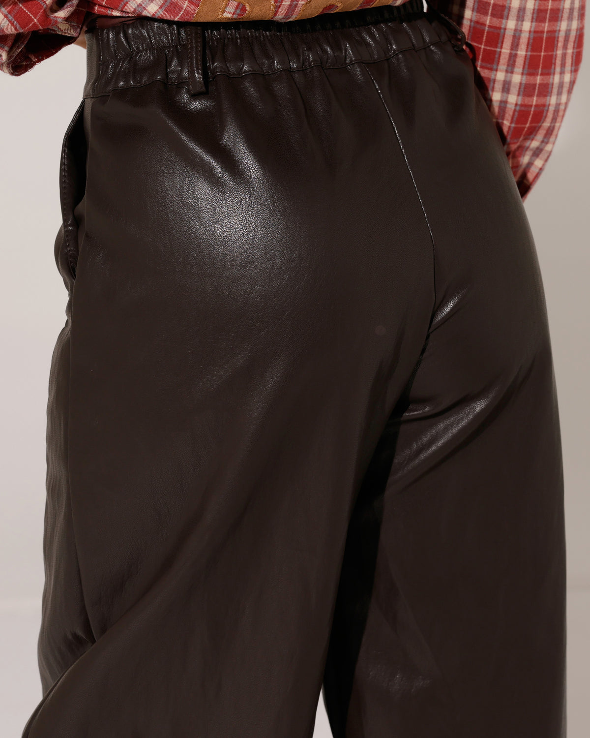 Leatherlook ballon broek Maaike Donkerbruin