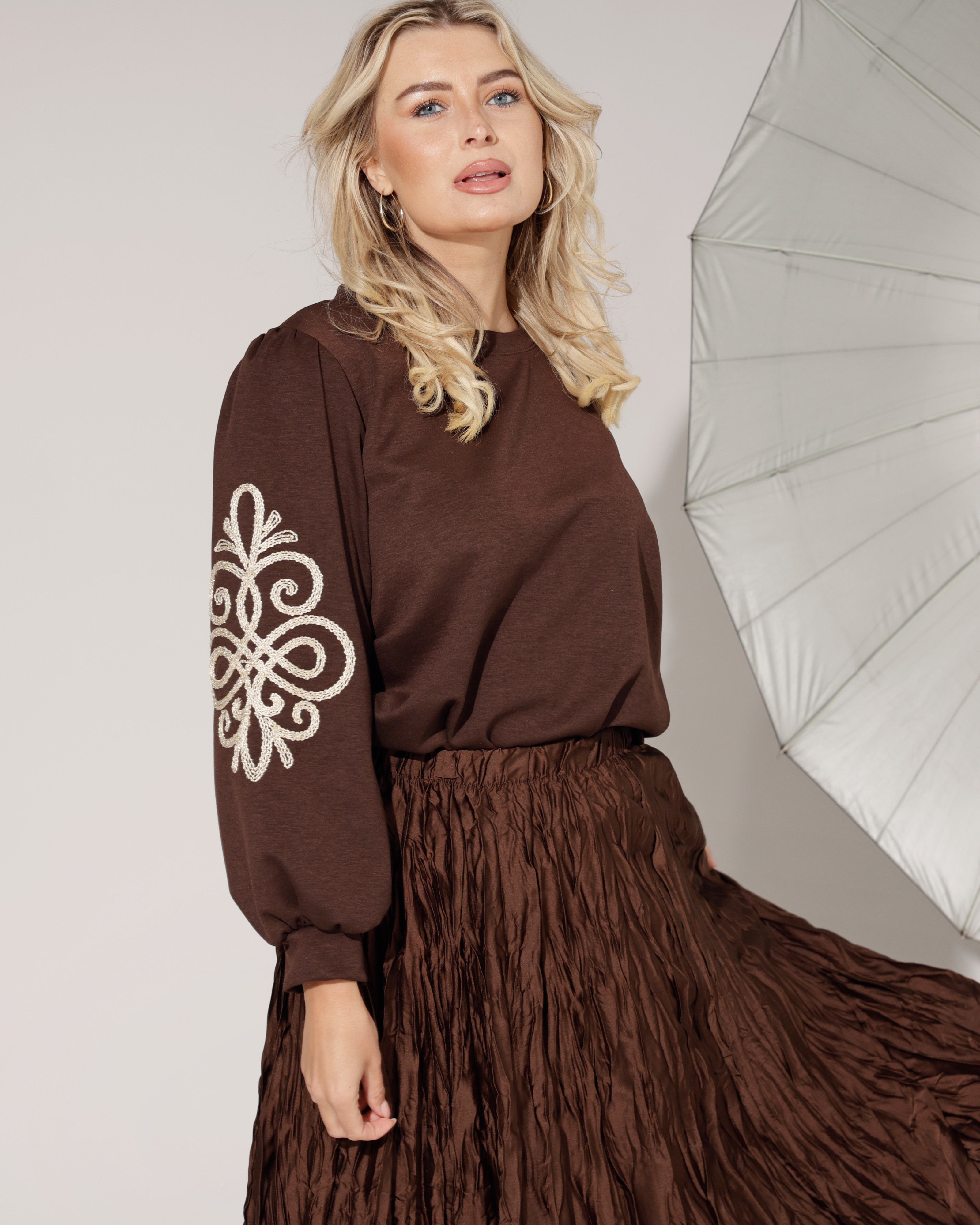 Sweater Suzey Donkerbruin