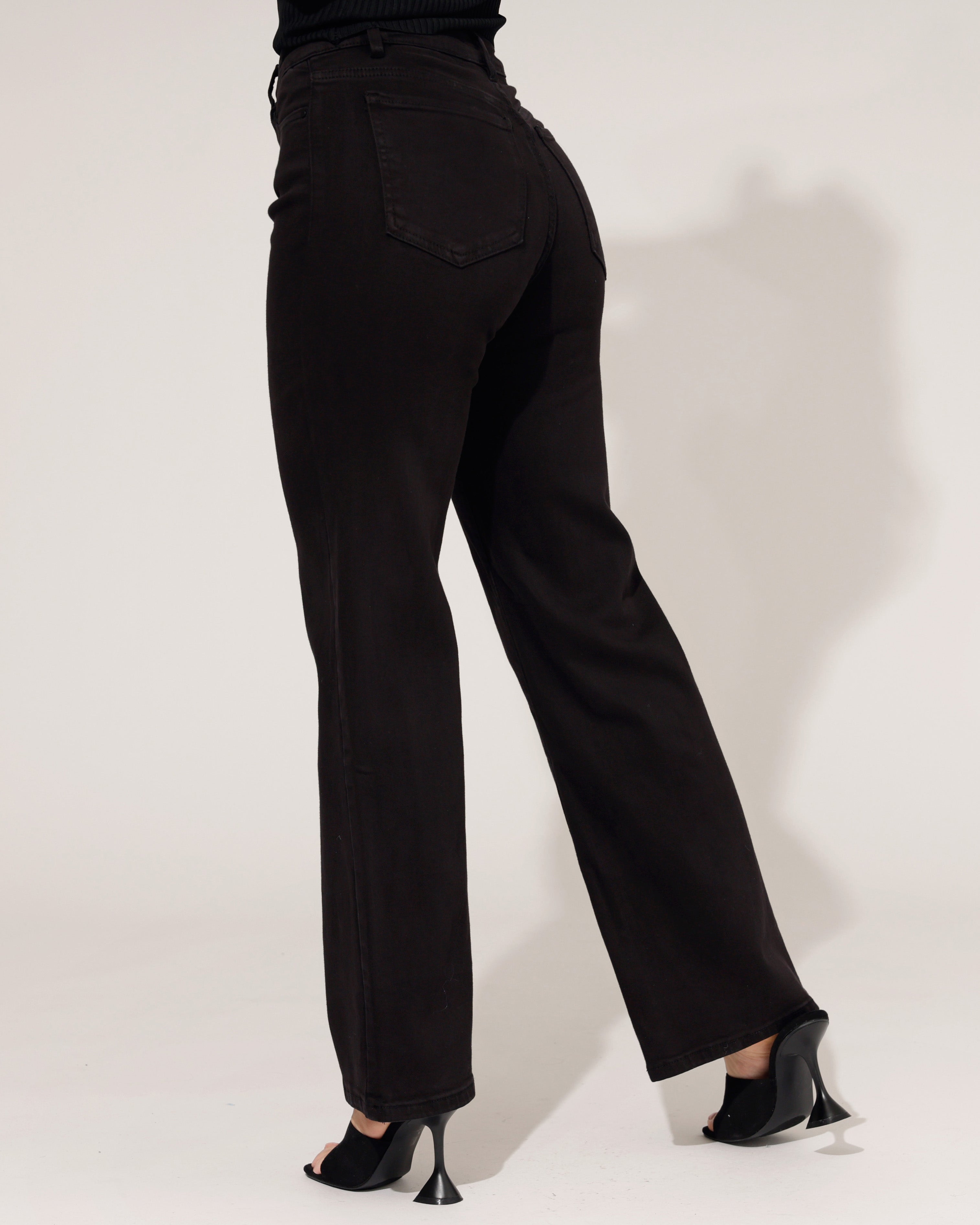 Laulia | Wide leg jeans (Mid) Yara-7 Zwart