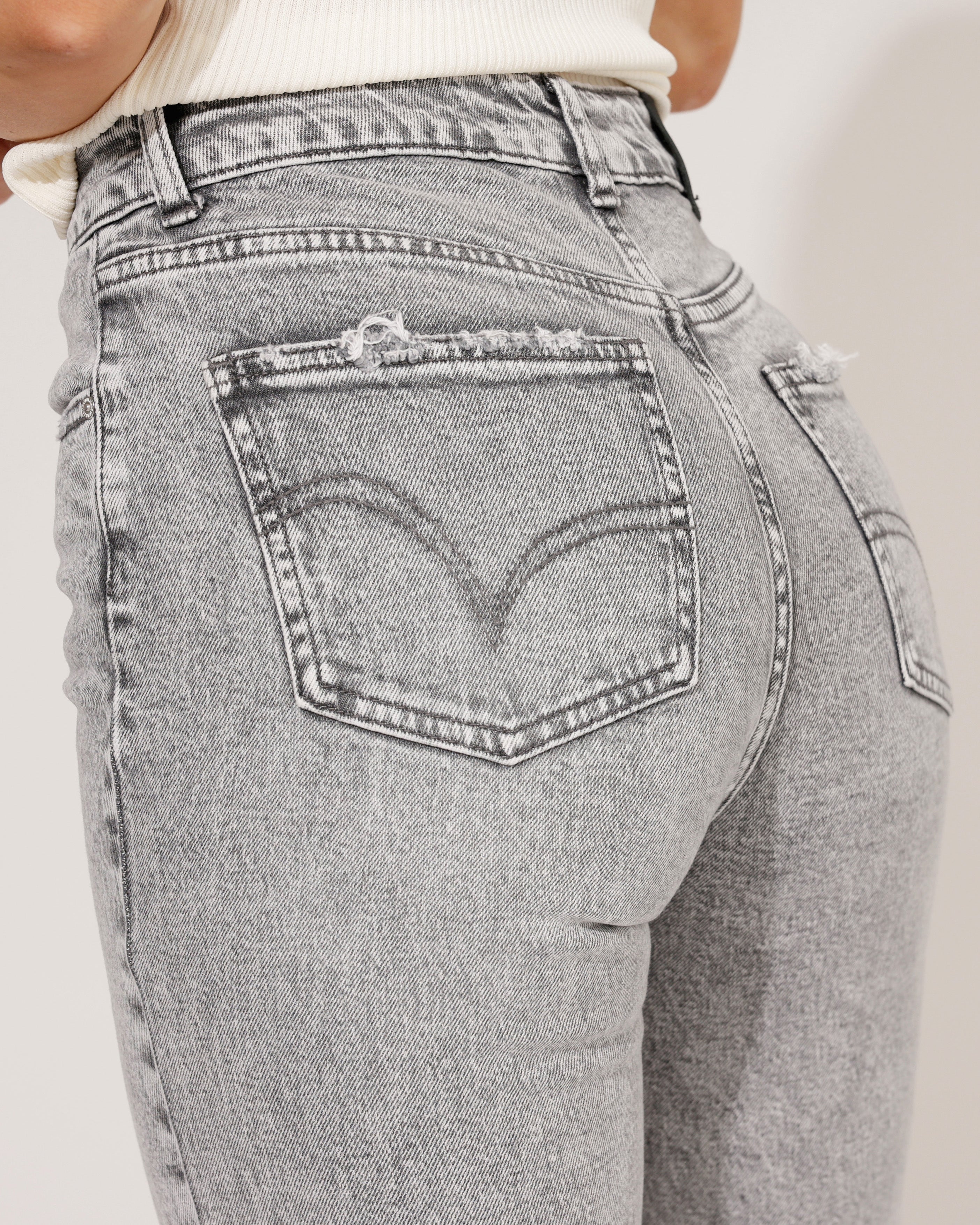 Queen Hearts | Mom jeans Rosie-11 Grijs