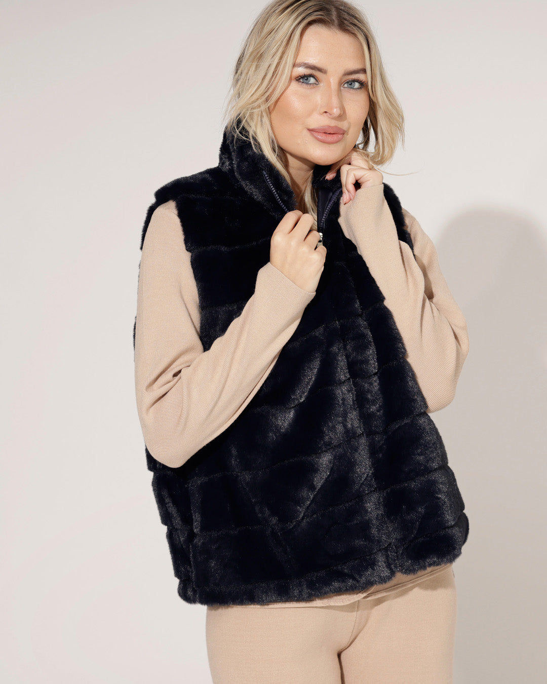 Fake fur gilet Joline Donkerblauw