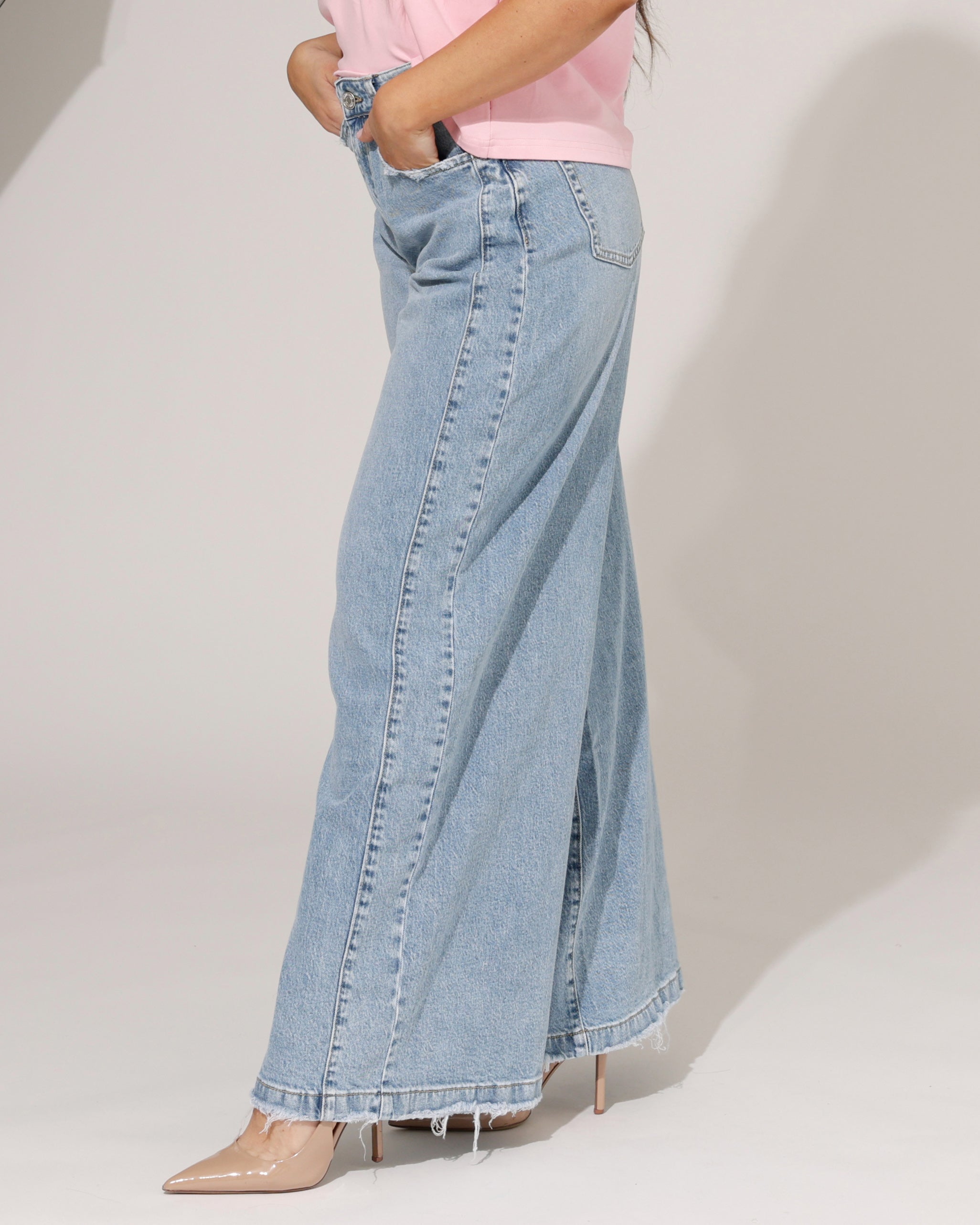 Queen Hearts | Extra wide leg jeans Maddy-1 Blauw