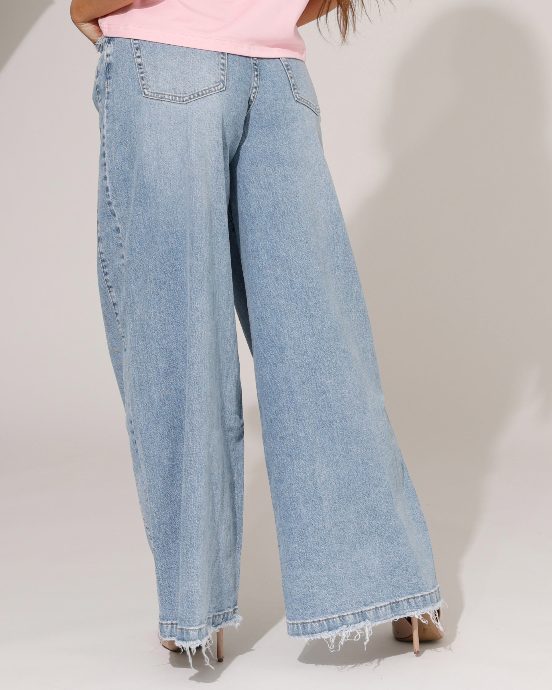 Queen Hearts | Extra wide leg jeans Maddy-1 Blauw