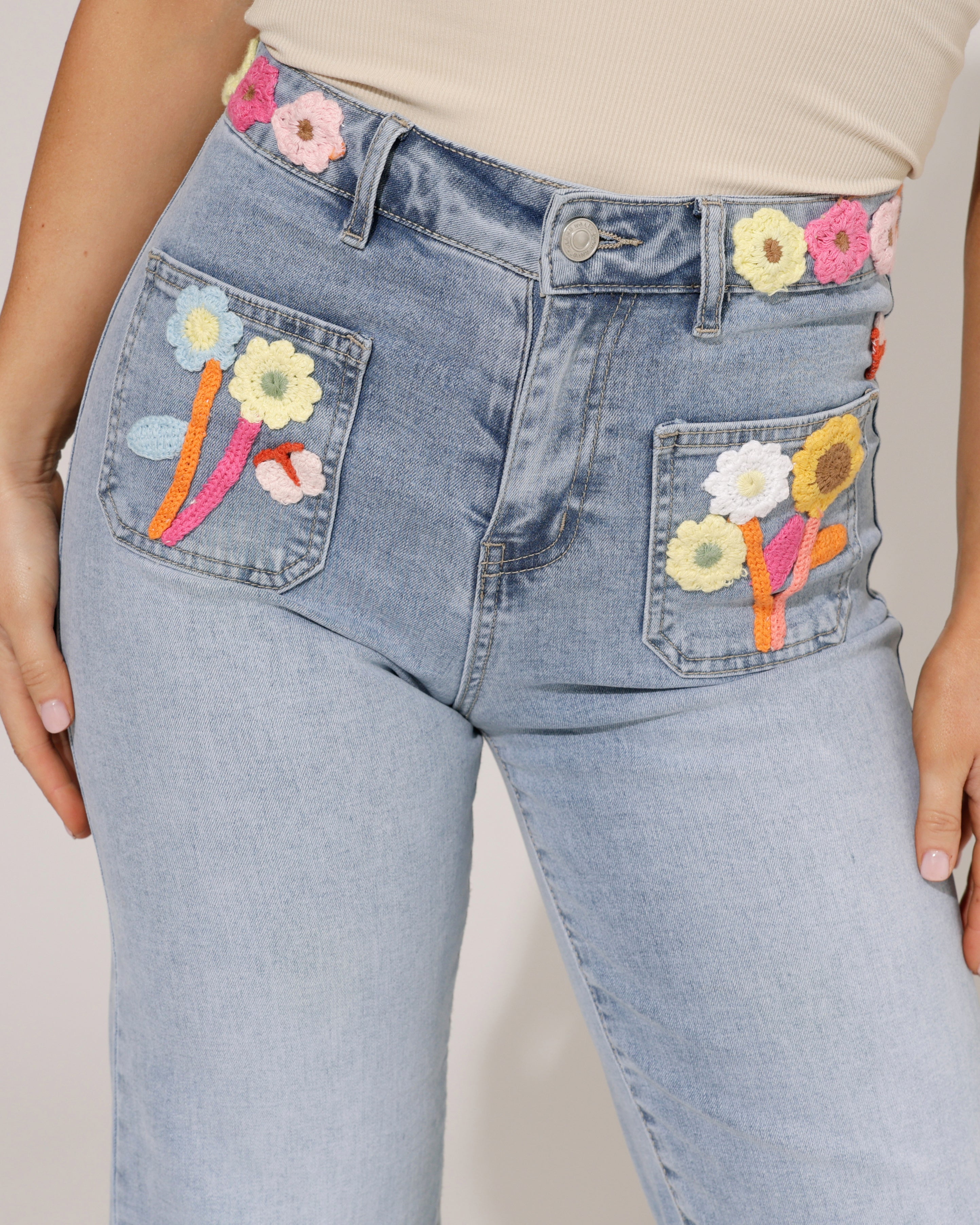 ZAC & ZOE | Wide leg jeans geborduurde bloemen Rendy-N Lichtblauw