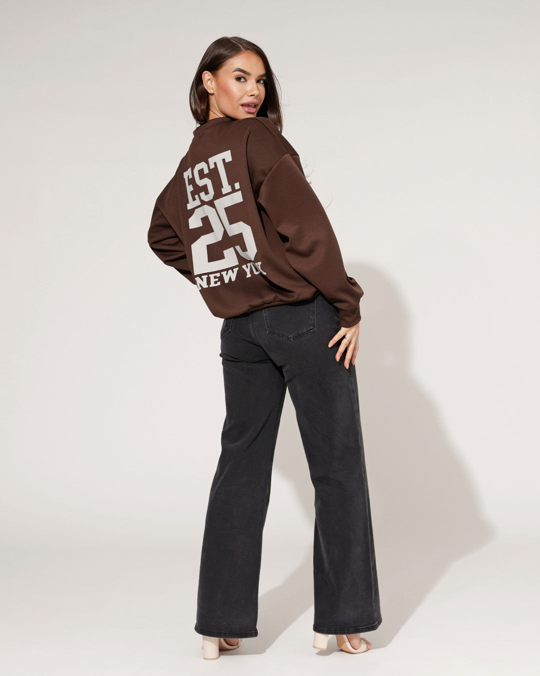 Queen Hearts | Wide leg, Straight jeans Joelle Zwart