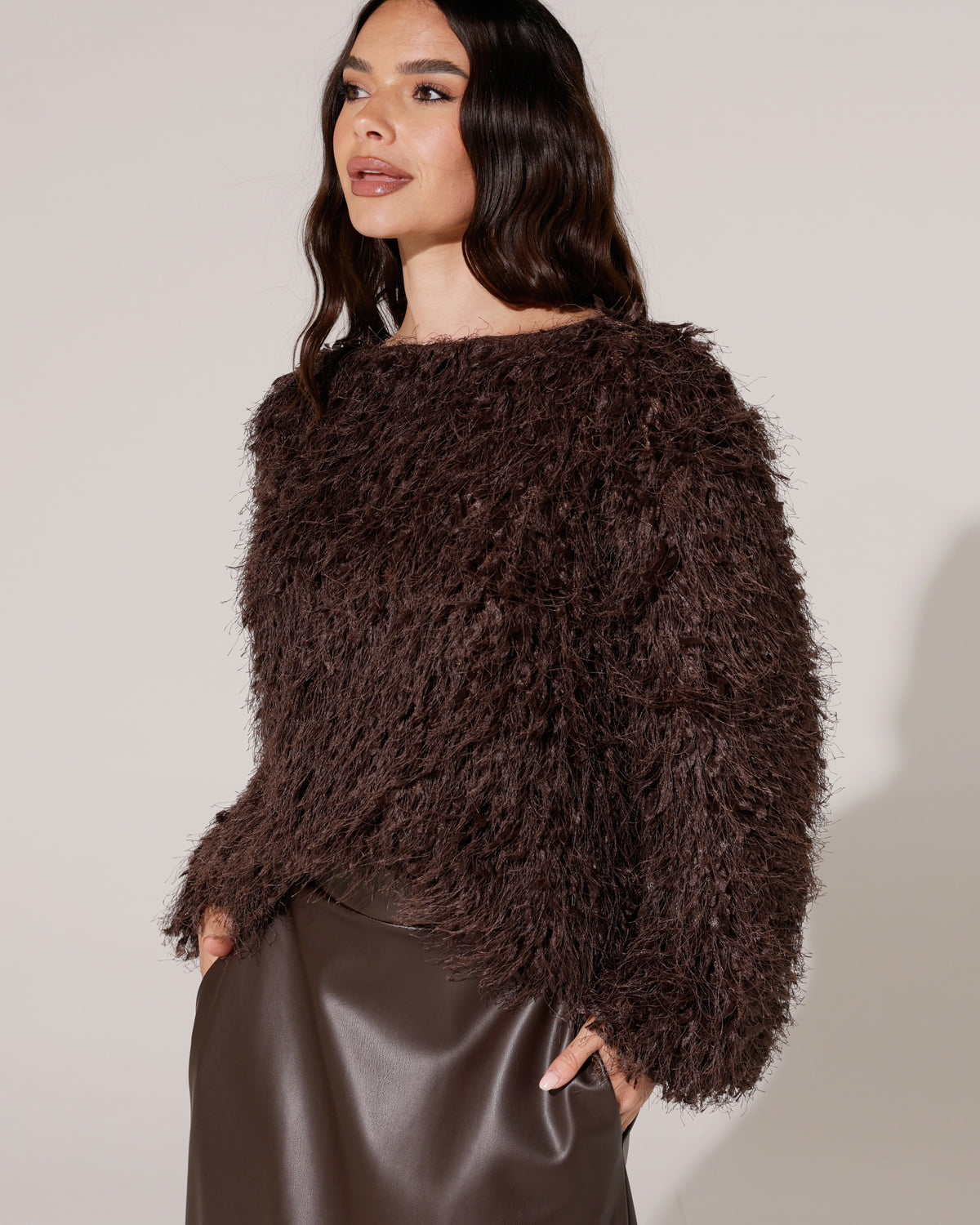 Off-shoulder top Lilly Donkerbruin