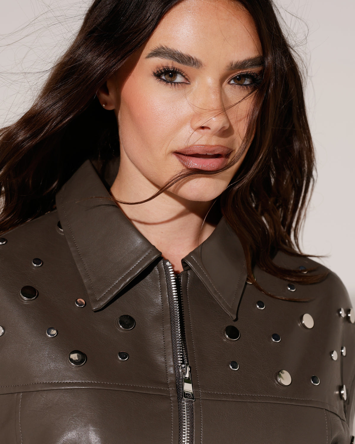 Leatherlook jacket met studs Noa Donkerbruin