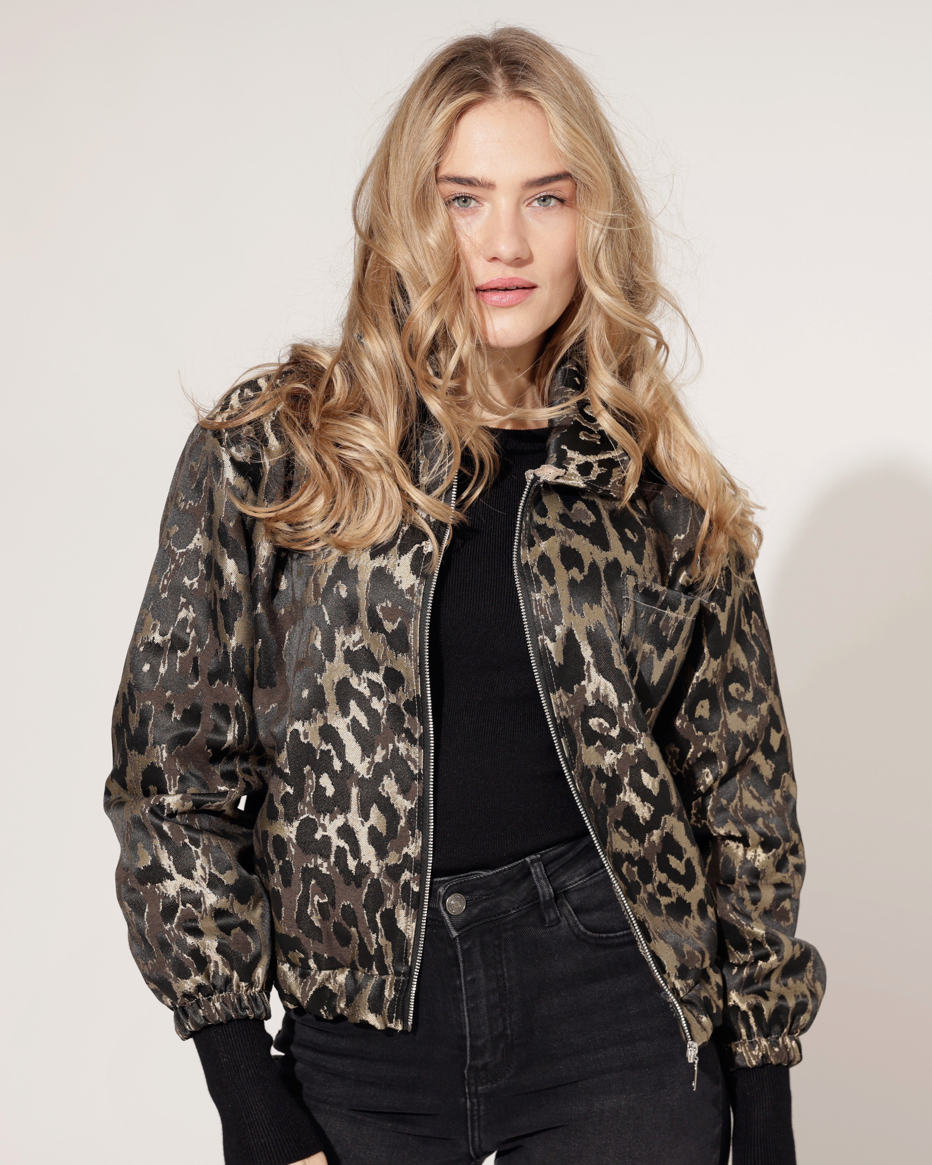 Bomberjacket Jasmine Bruin