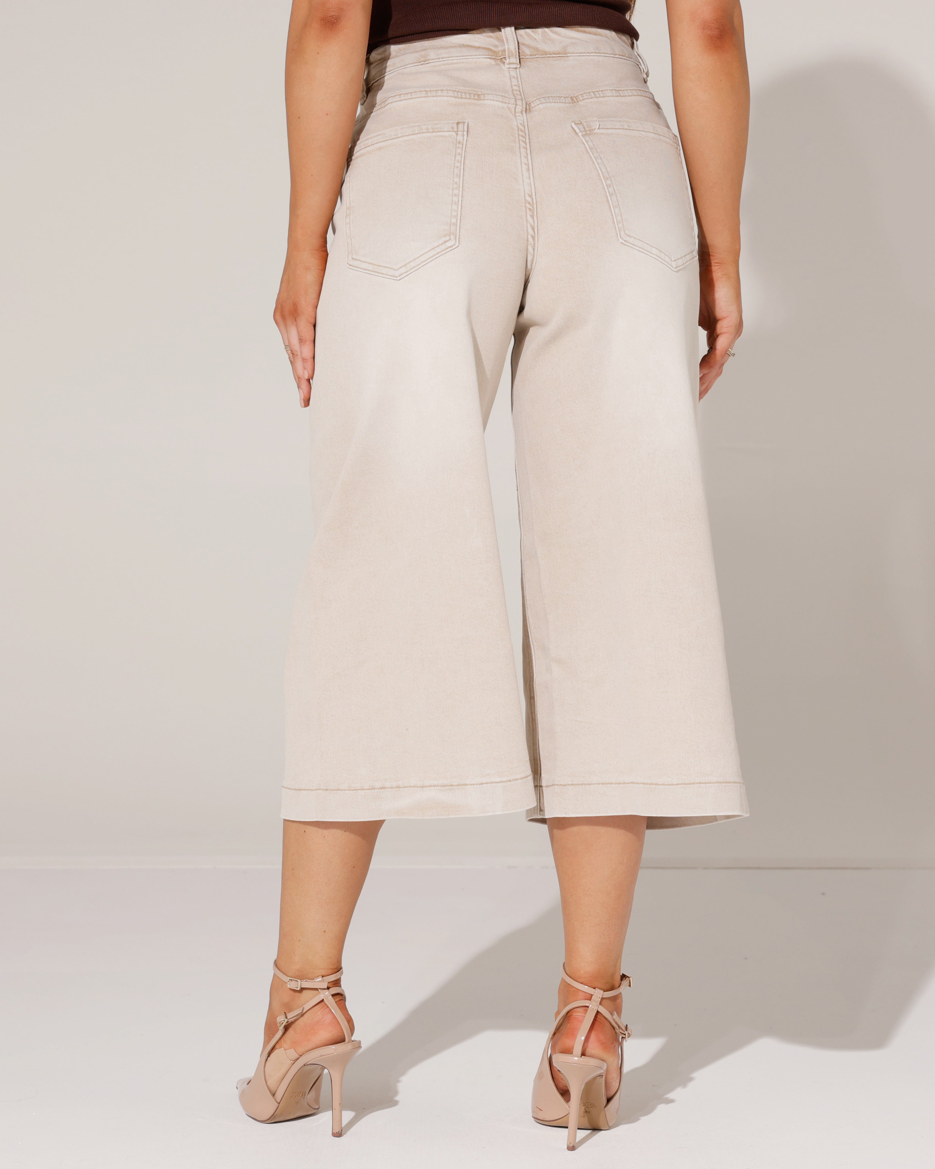Laulia | Bermuda Mayke Beige