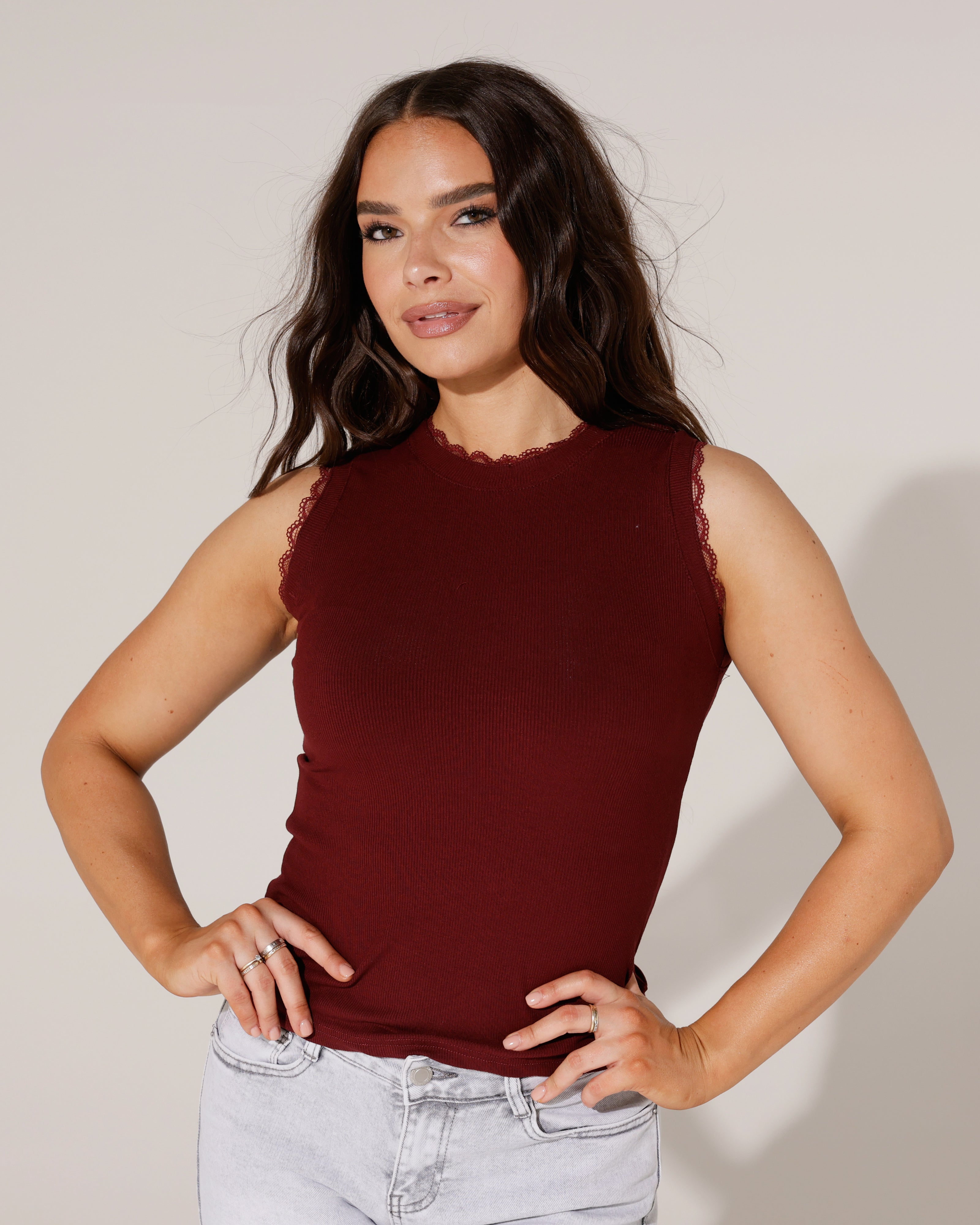 Basic hemd met kanten detail Didi Bordeaux