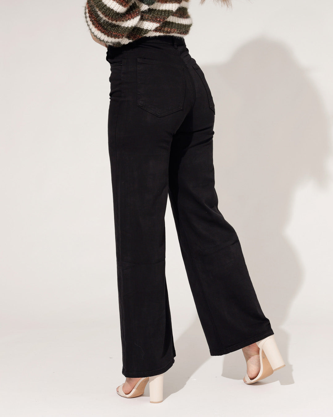Ana & Lucy | Wide leg jeans Noe-A Zwart