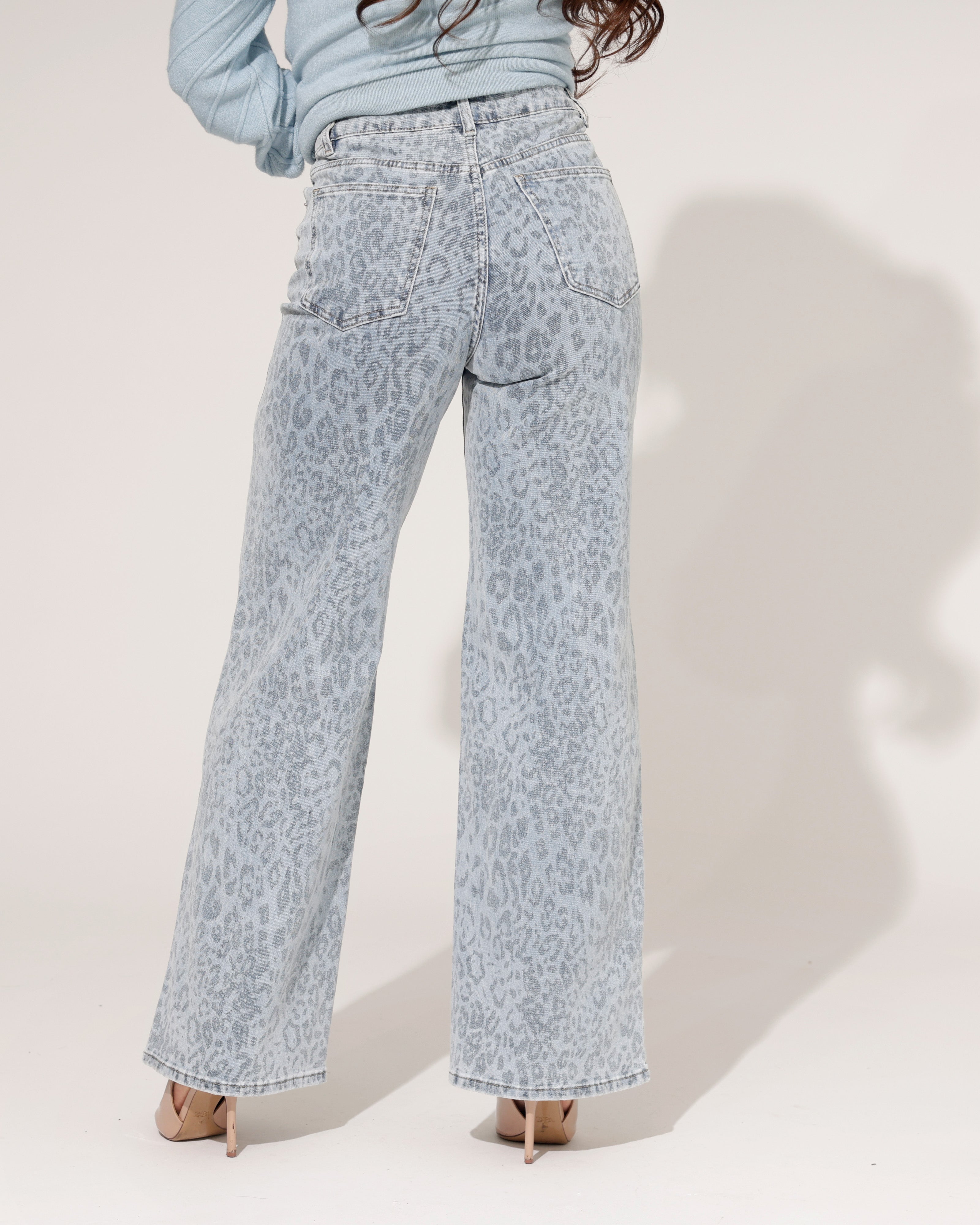 Laulia | Wide leg jeans Joey-1 Lichtblauw