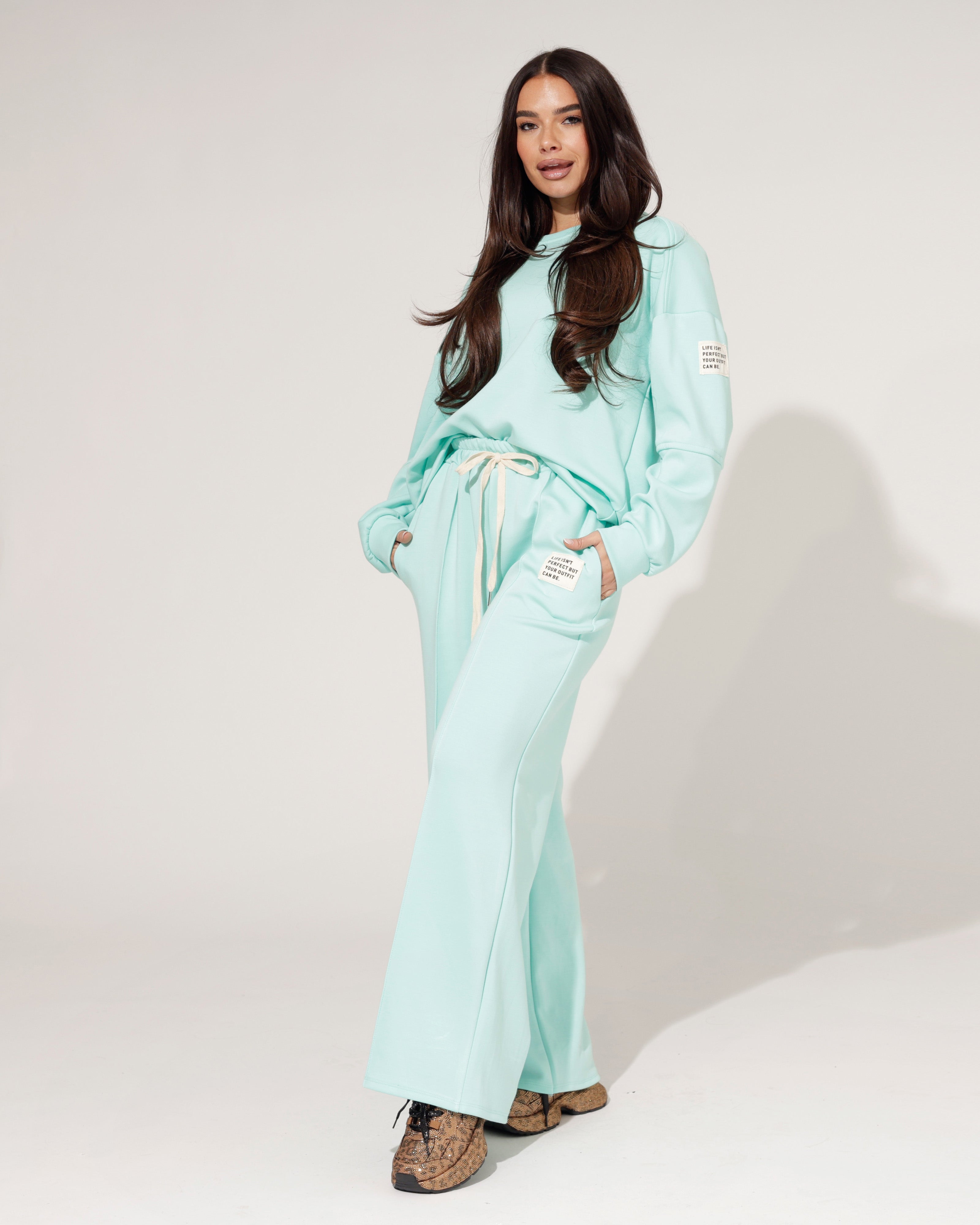 Huispak isn't Perfect Turquoise