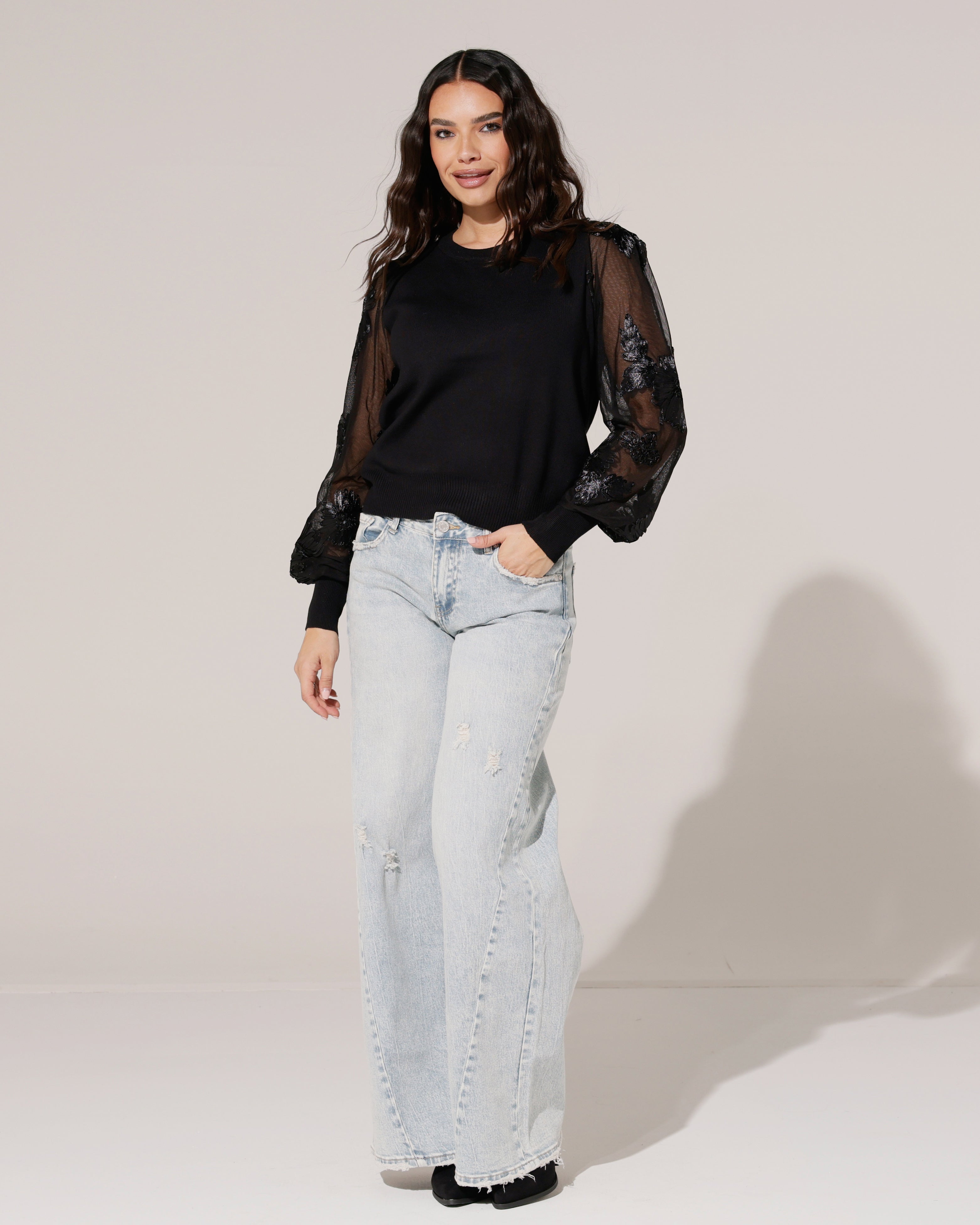 Top met voile mouwen Lela Zwart