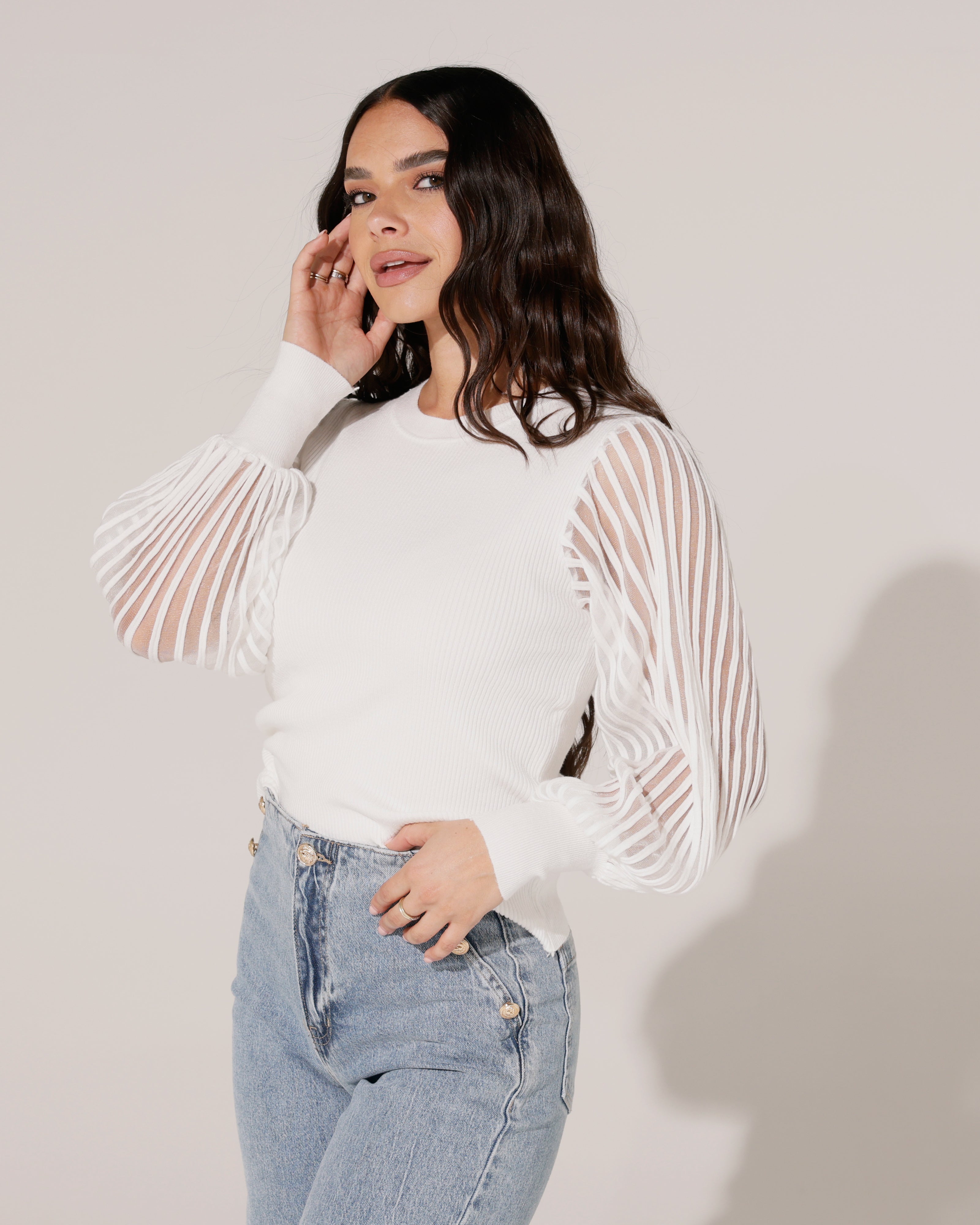 Top met opengewerkte mouw Mimi Wit