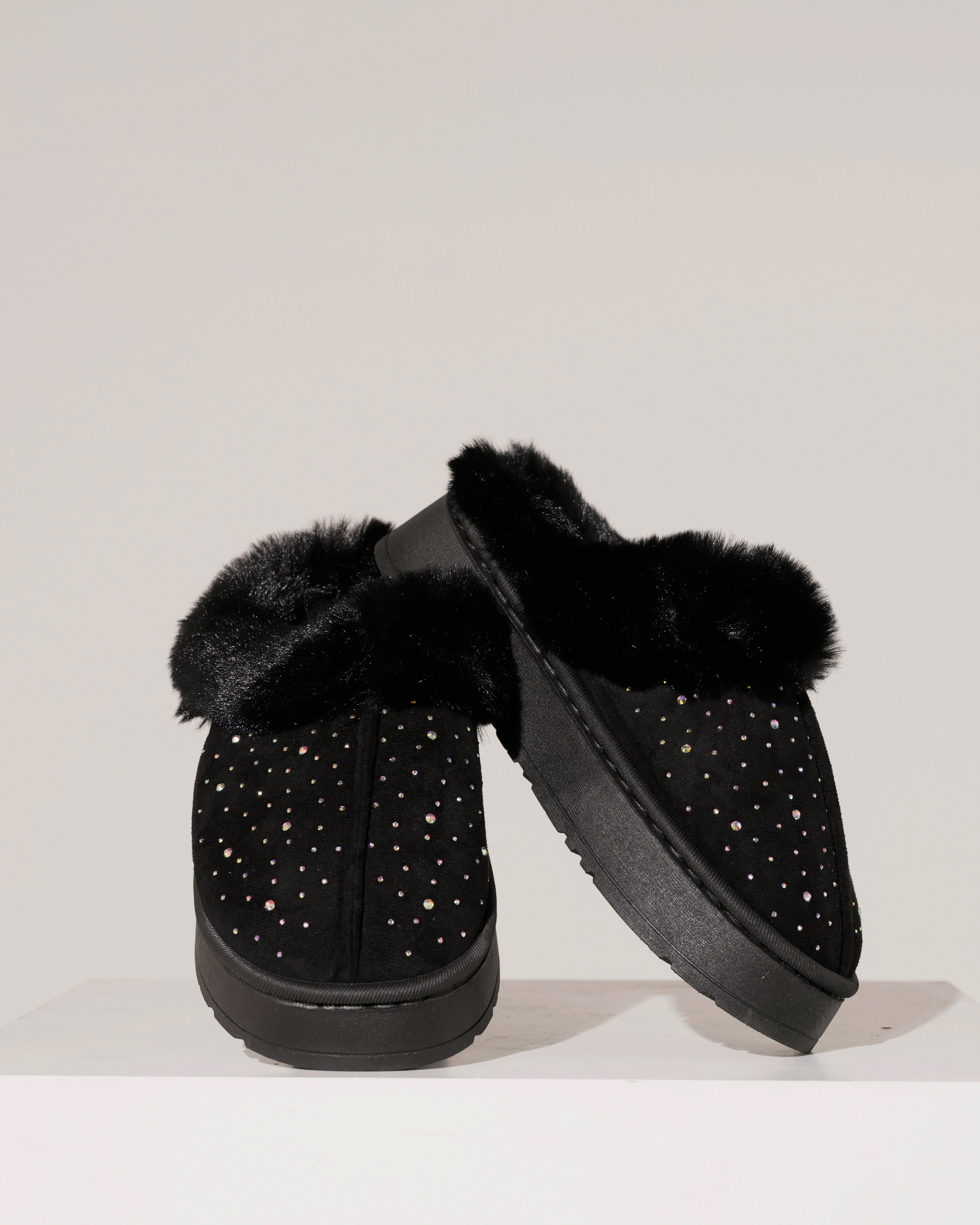 Pantoffel met strass en zachte voering Kiki Zwart