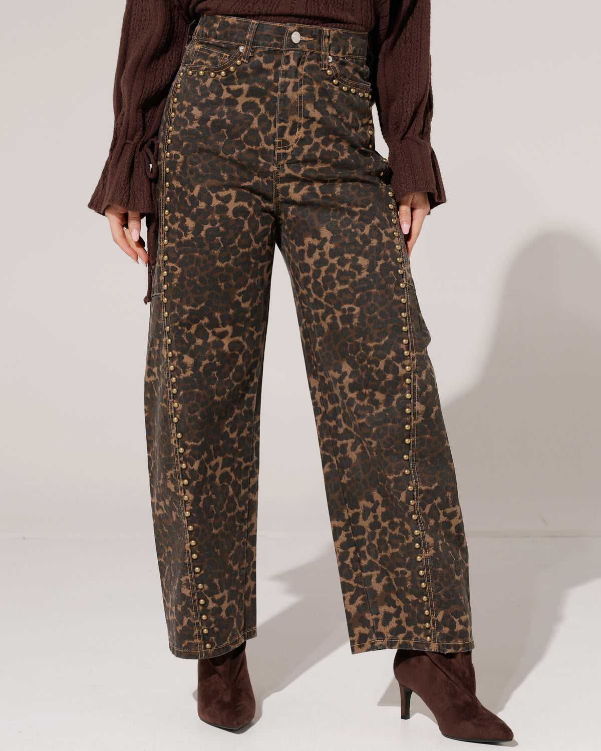 Jewelly | Ballon jeans met studs Yazz Panter Bruin