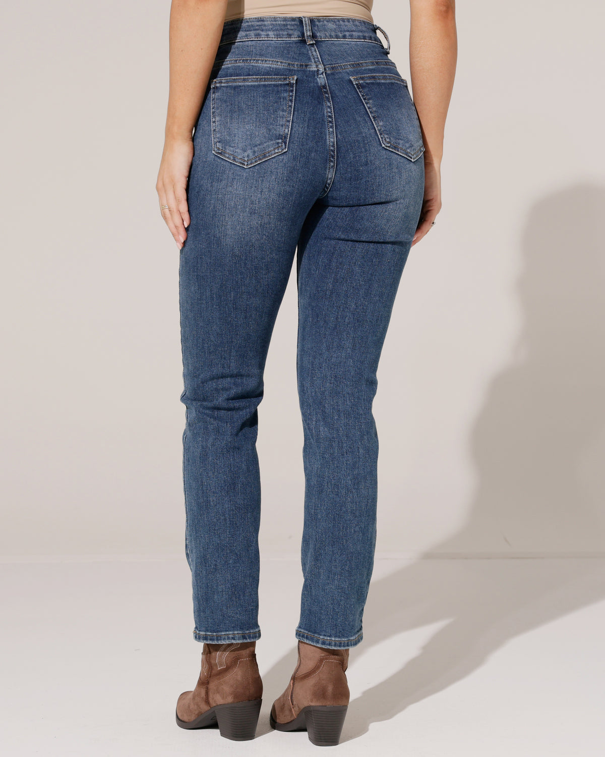 Ana & Lucy Straight Jeans Elsa in donkerblauw, extra aanzicht 3