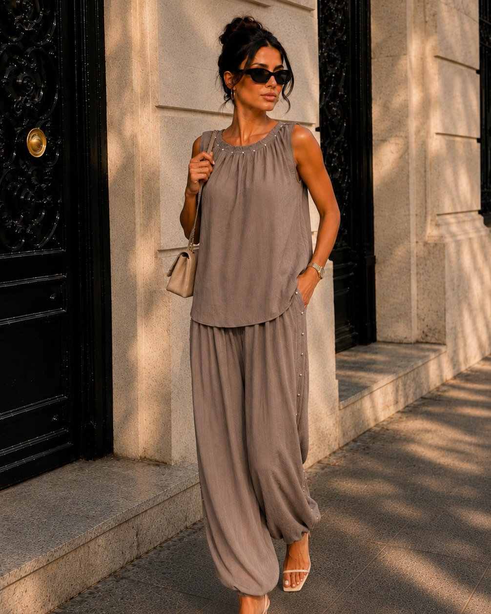 Co-ord set met studs Livia Taupe