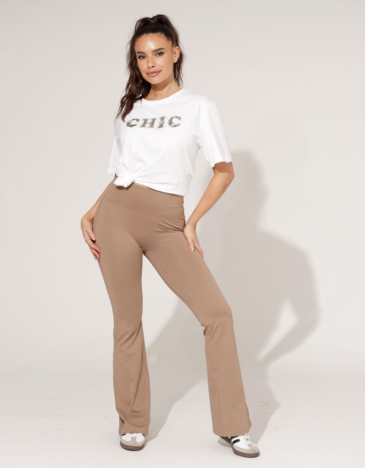 Flared legging Lucey in bruin