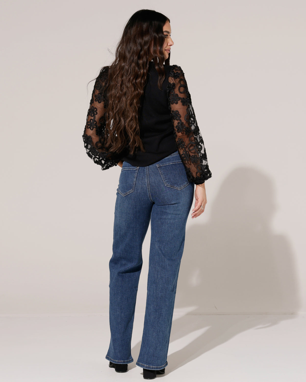 Goodies Wide leg jeans Janneke in donkerblauw, extra aanzicht 4