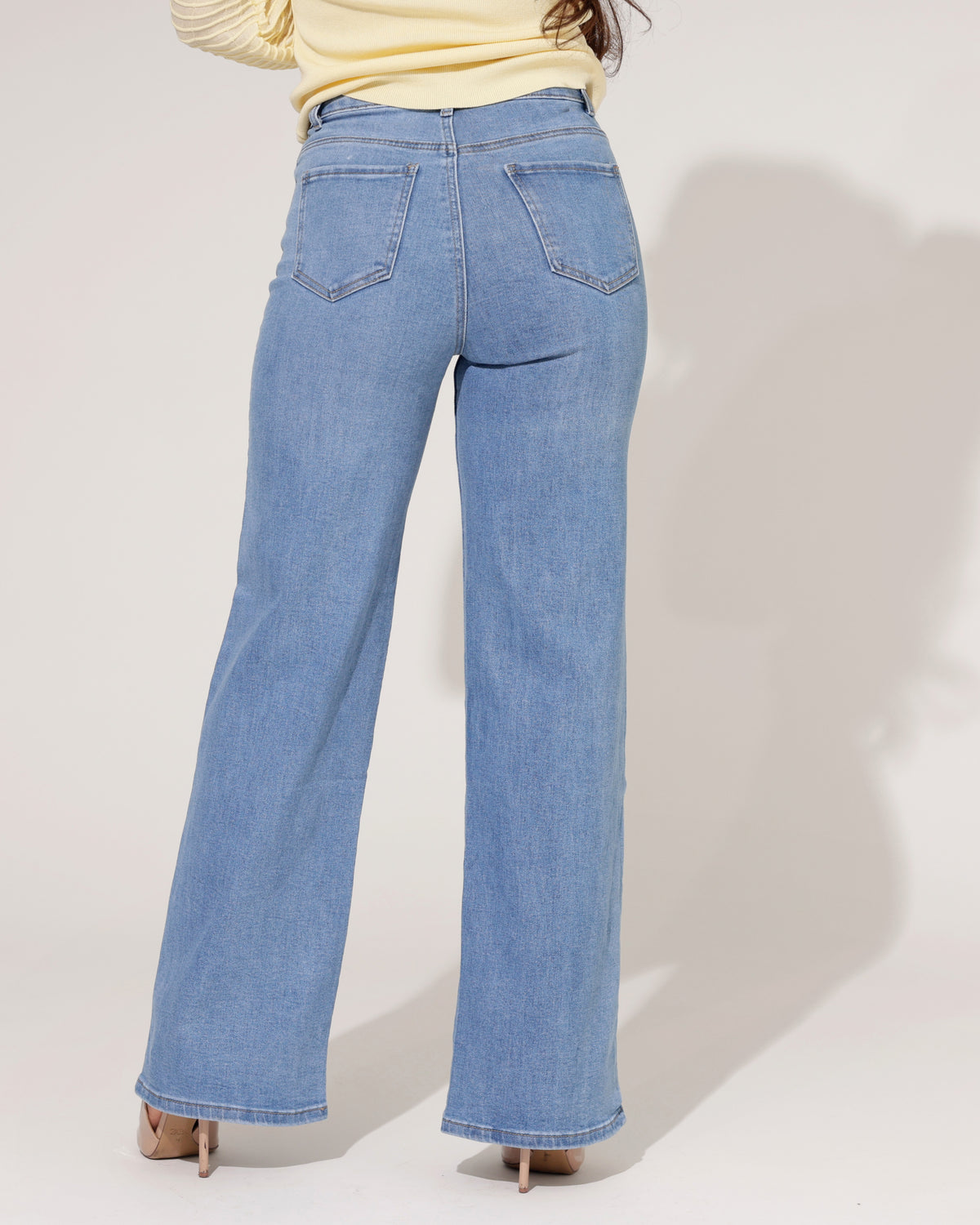Goodies Wide leg jeans Jenn in lichtblauw, achteraanzicht