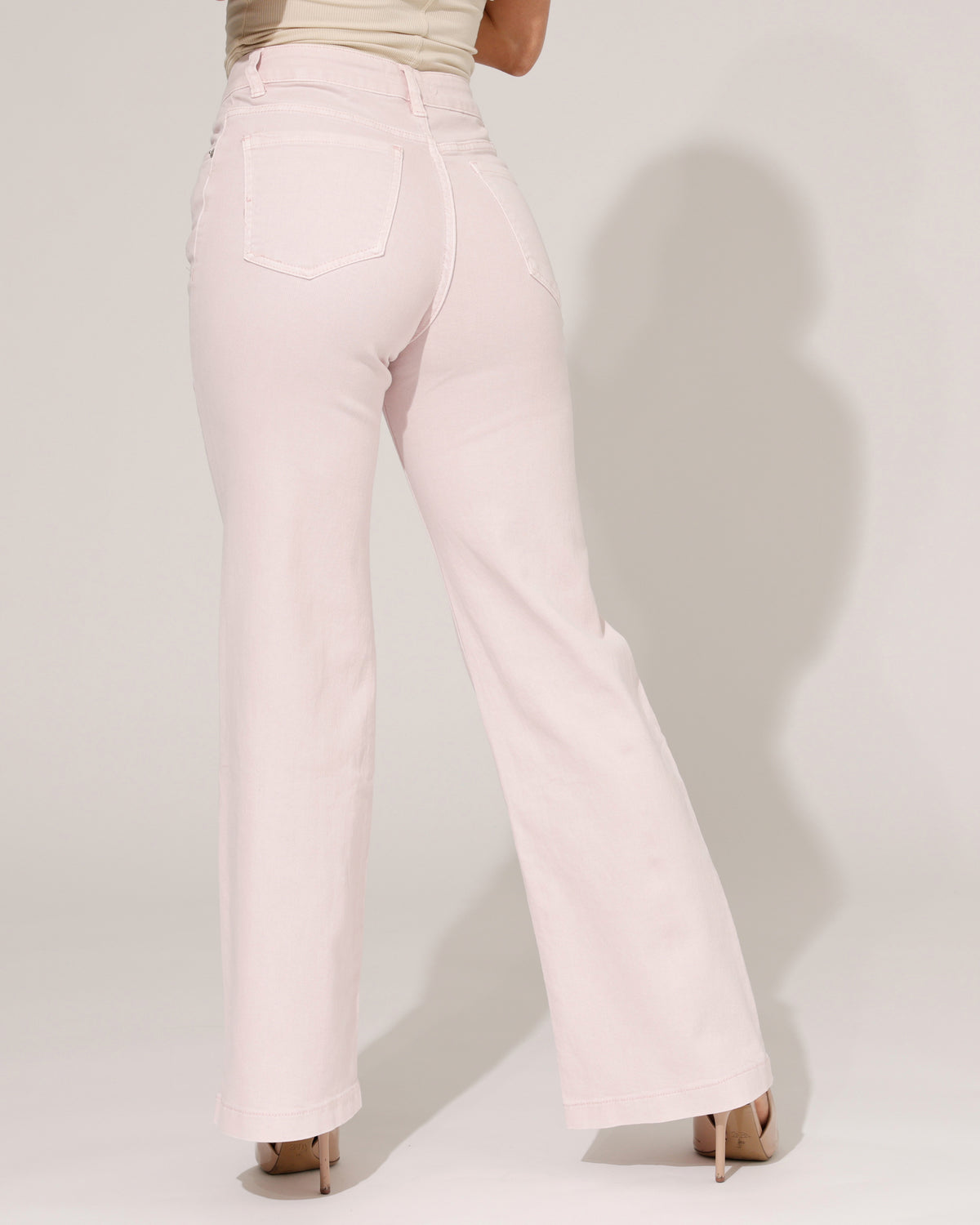 Jewelly Wide leg jeans Jonna-7 in lichtroze, extra aanzicht 2