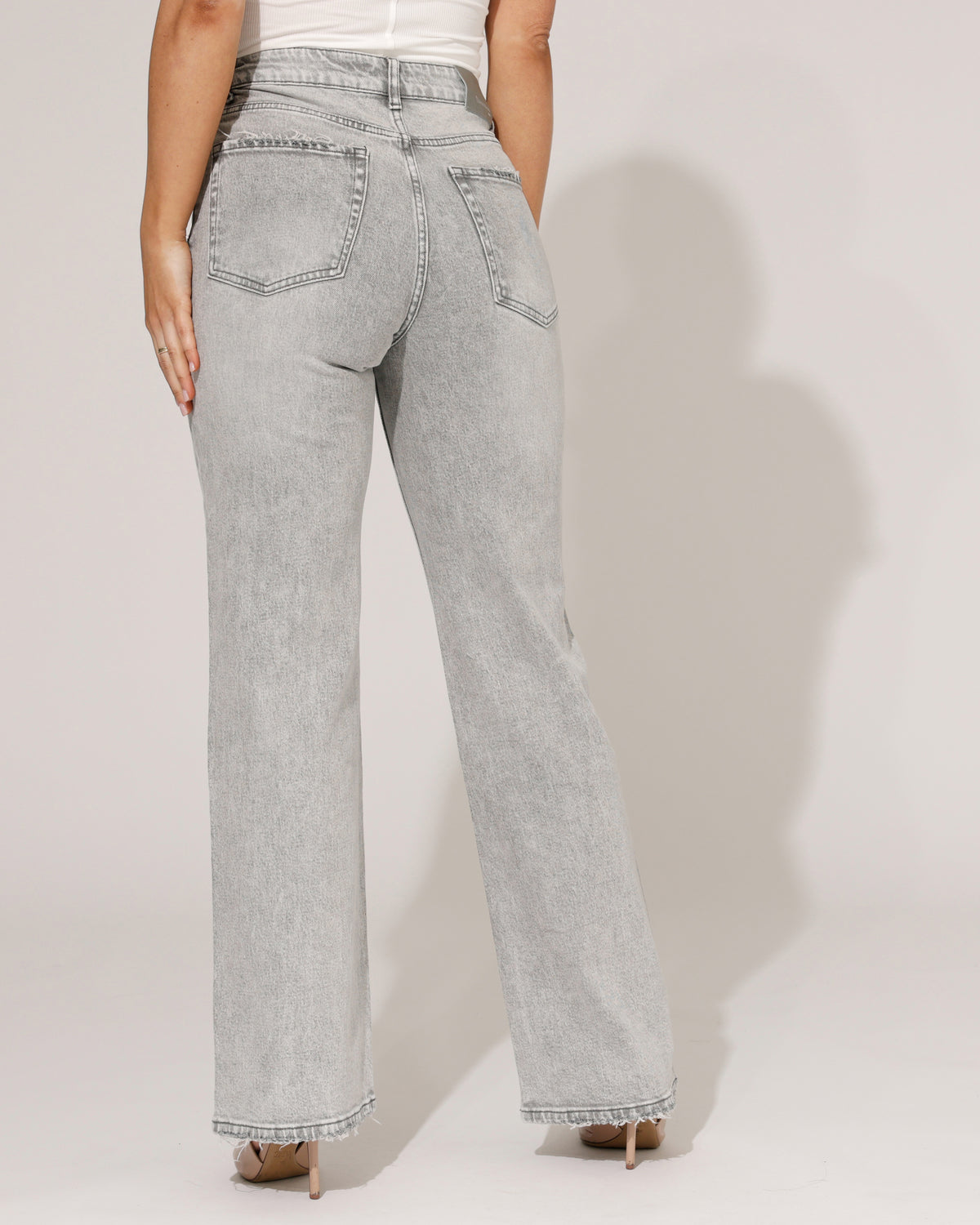 Queen Hearts Wide leg jeans Janey in grijs, extra aanzicht 4