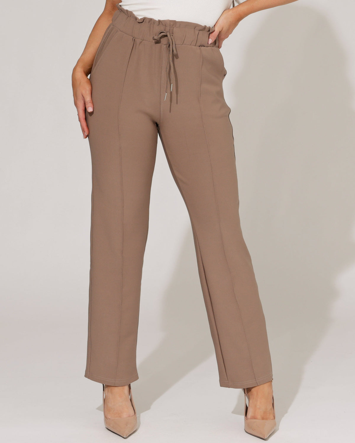 Rechte travelstof broek Zaza in taupe
