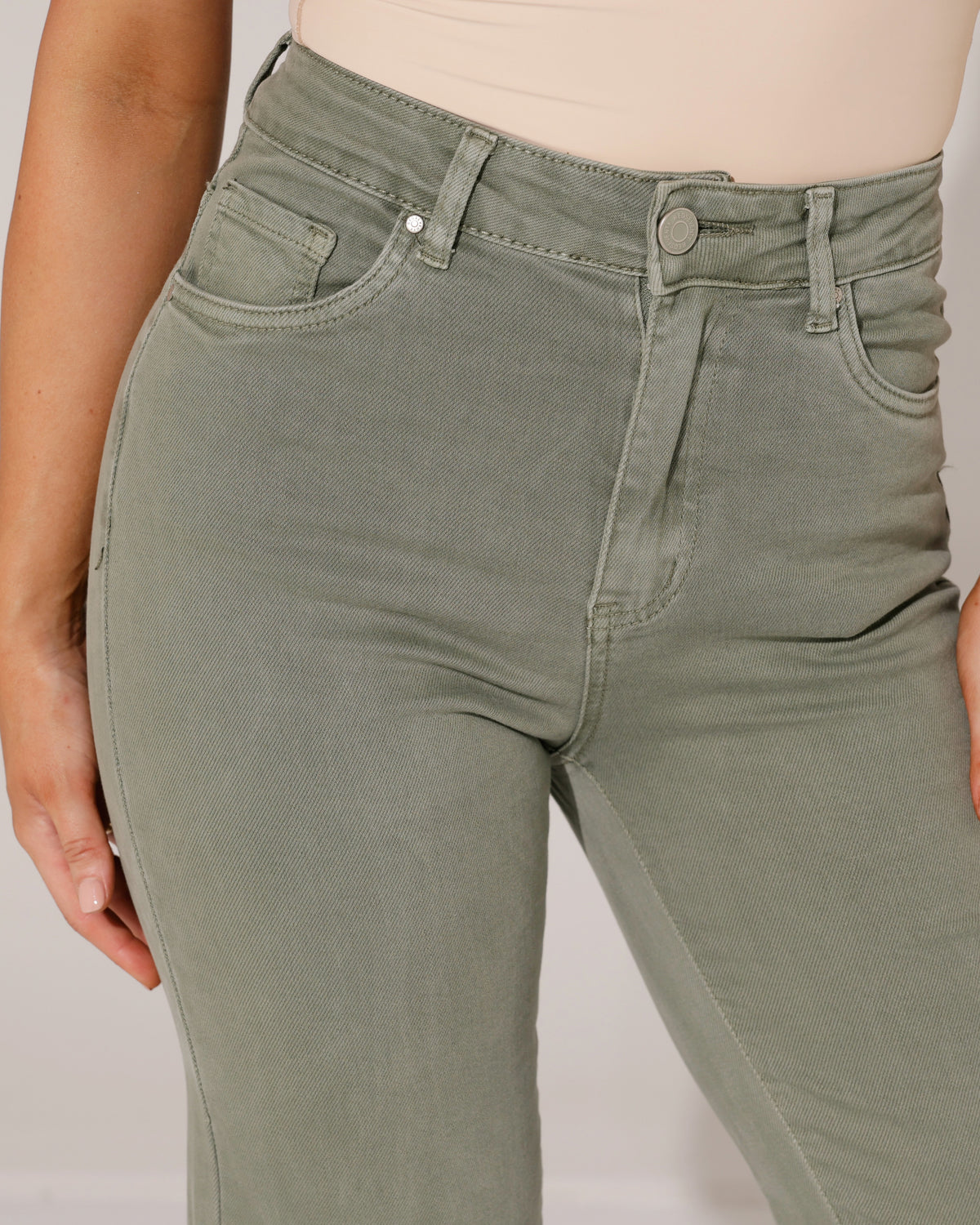Redseventy Wide leg jeans Kizzy-9 in groen, extra aanzicht 4