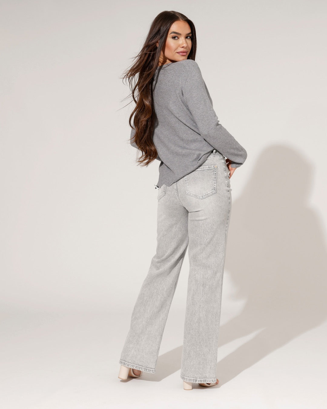 Queen Hearts | Wide leg, Straight jeans Joelle-2 Grijs