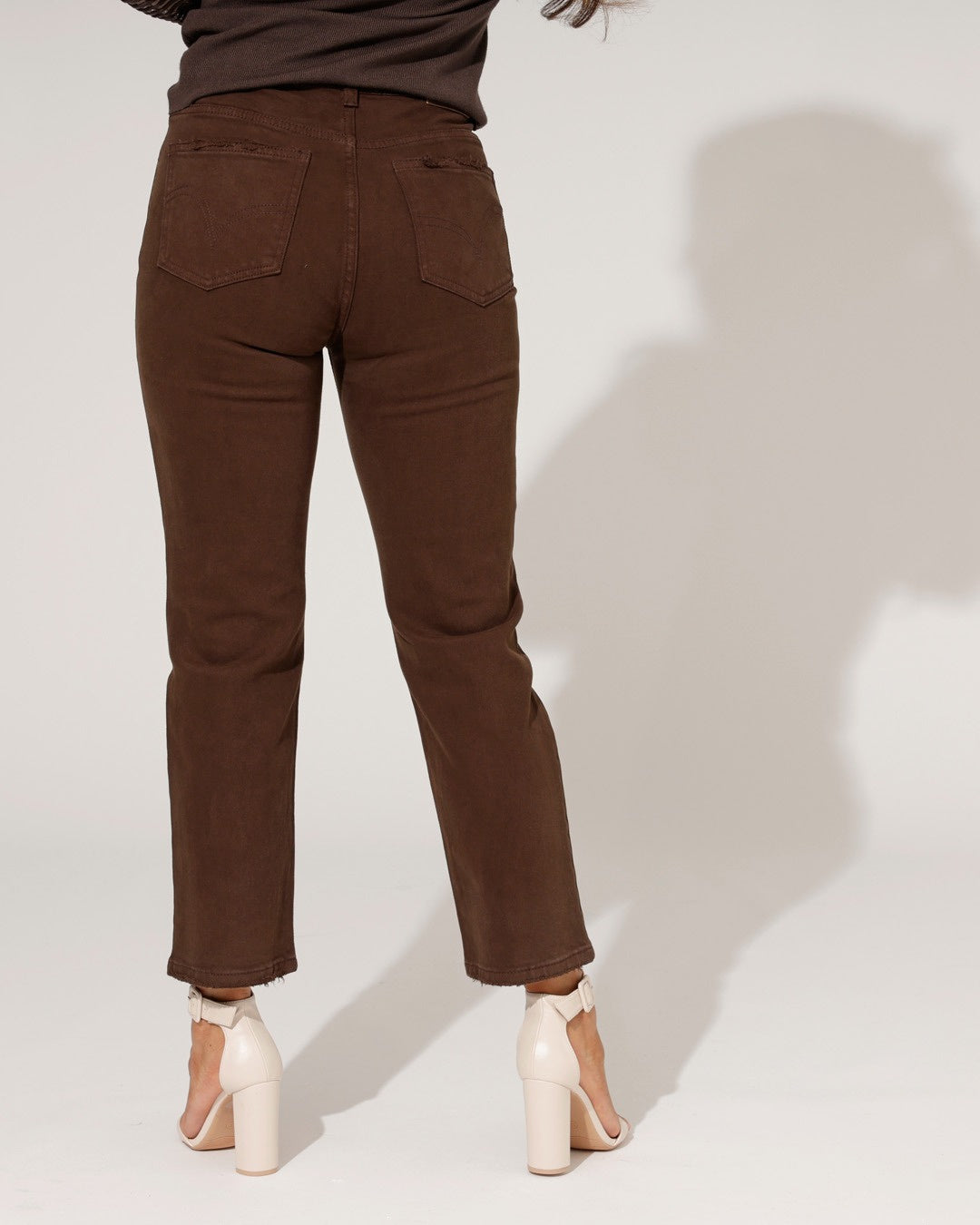 Queen Hearts | Mom jeans Rosie-C Bruin