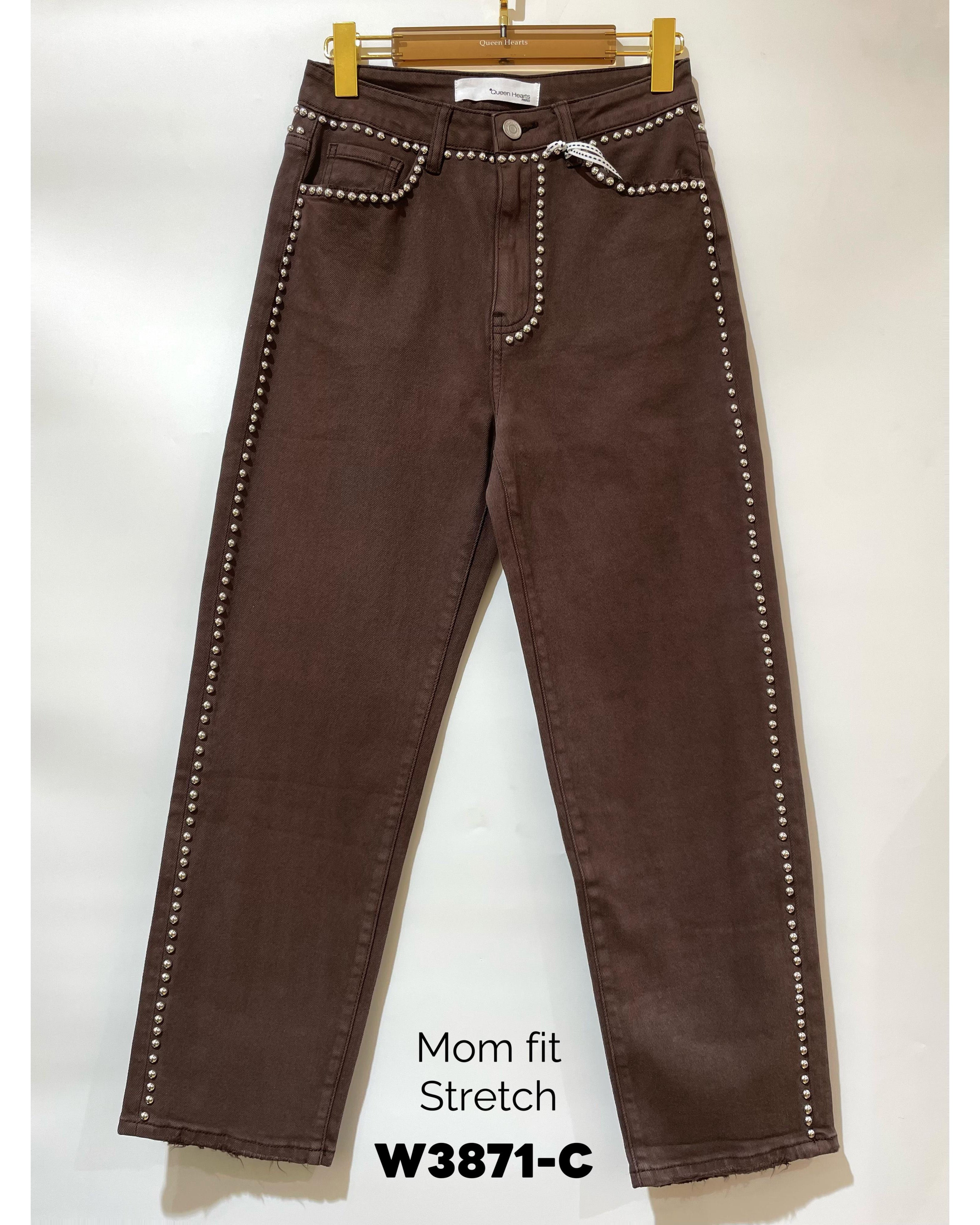 Queen Hearts | Mom jeans met studs Fenna-C Bruin