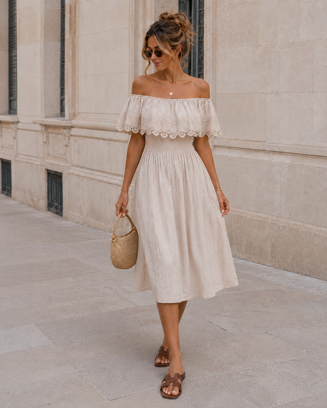 Off-shoulder jurk met broderie Bibi Beige