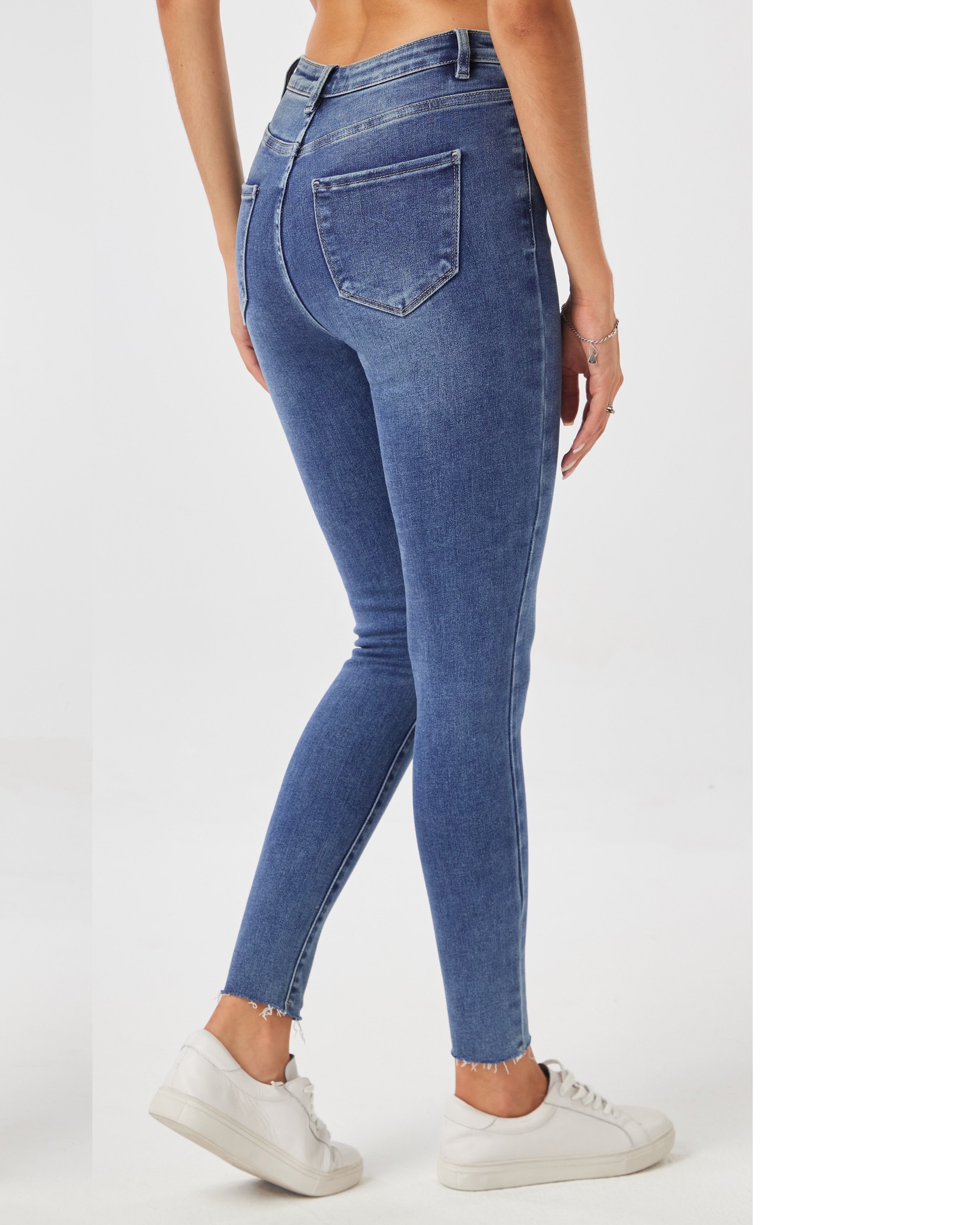 Blauwe skinny jeans van Laulia met stretch - achterkant